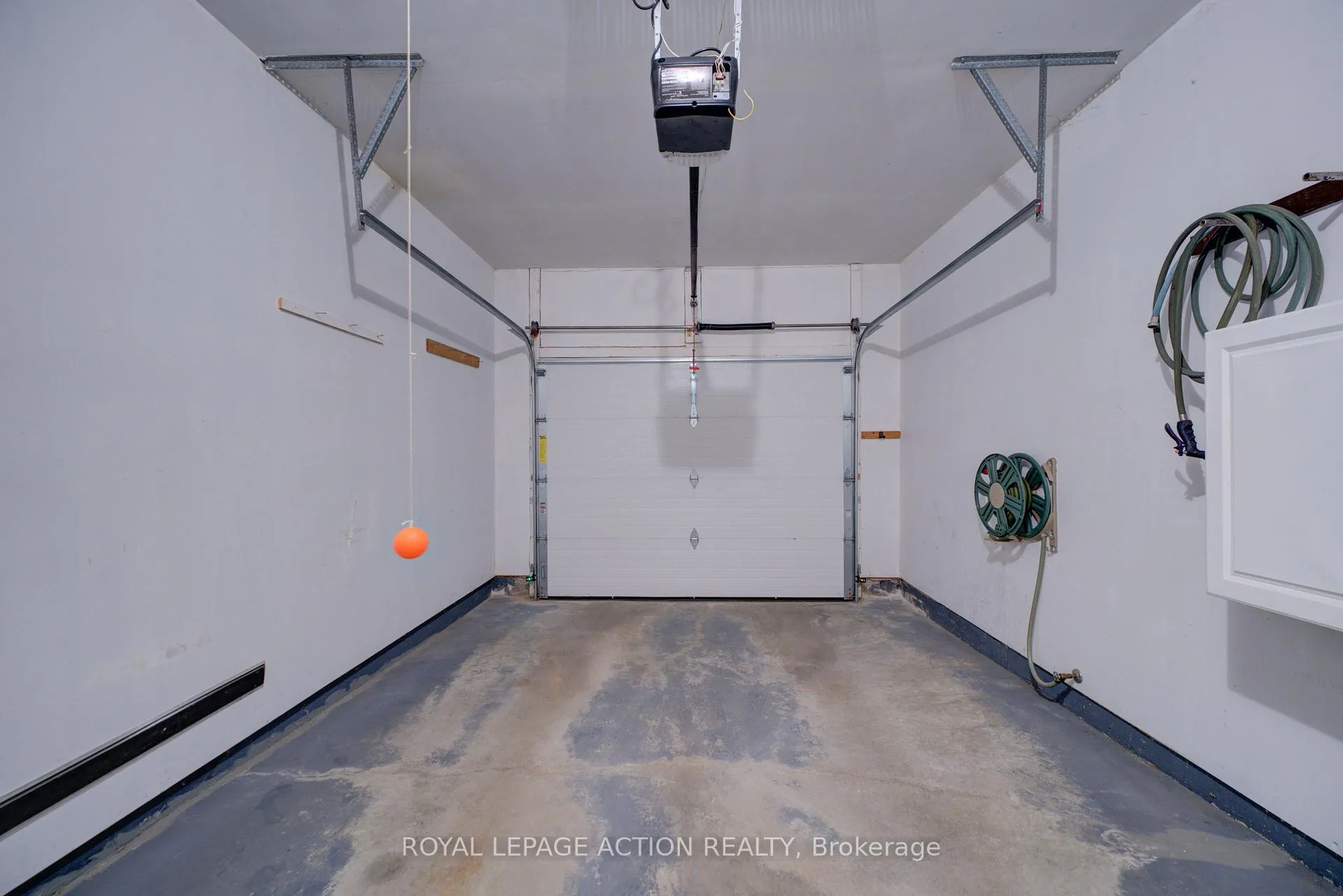 Photo 34 of Unit 1, 110 Somerset Road, Brantford — HOMEH