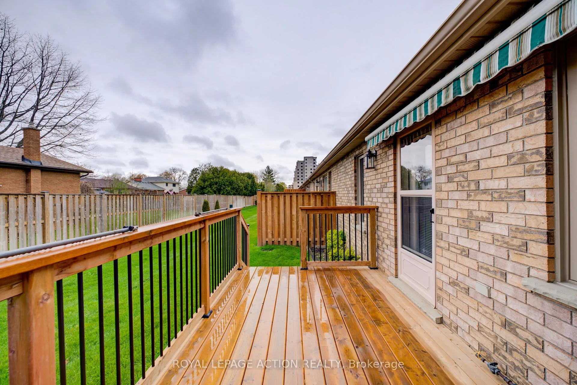 Photo 39 of Unit 1, 110 Somerset Road, Brantford — HOMEH