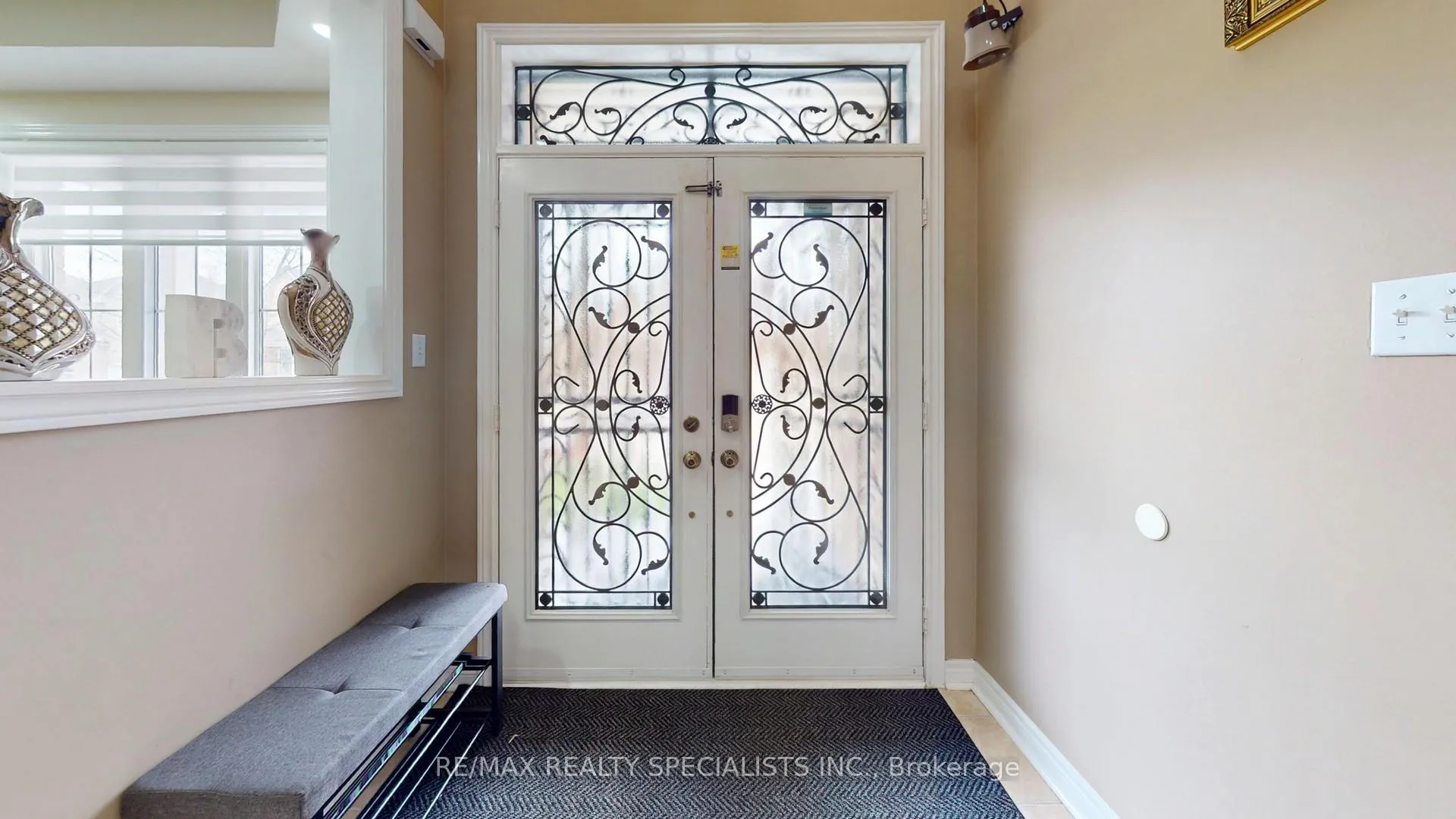 Photo 5 of 16 Redearth Gate, Brampton, Bram East — HOMEH