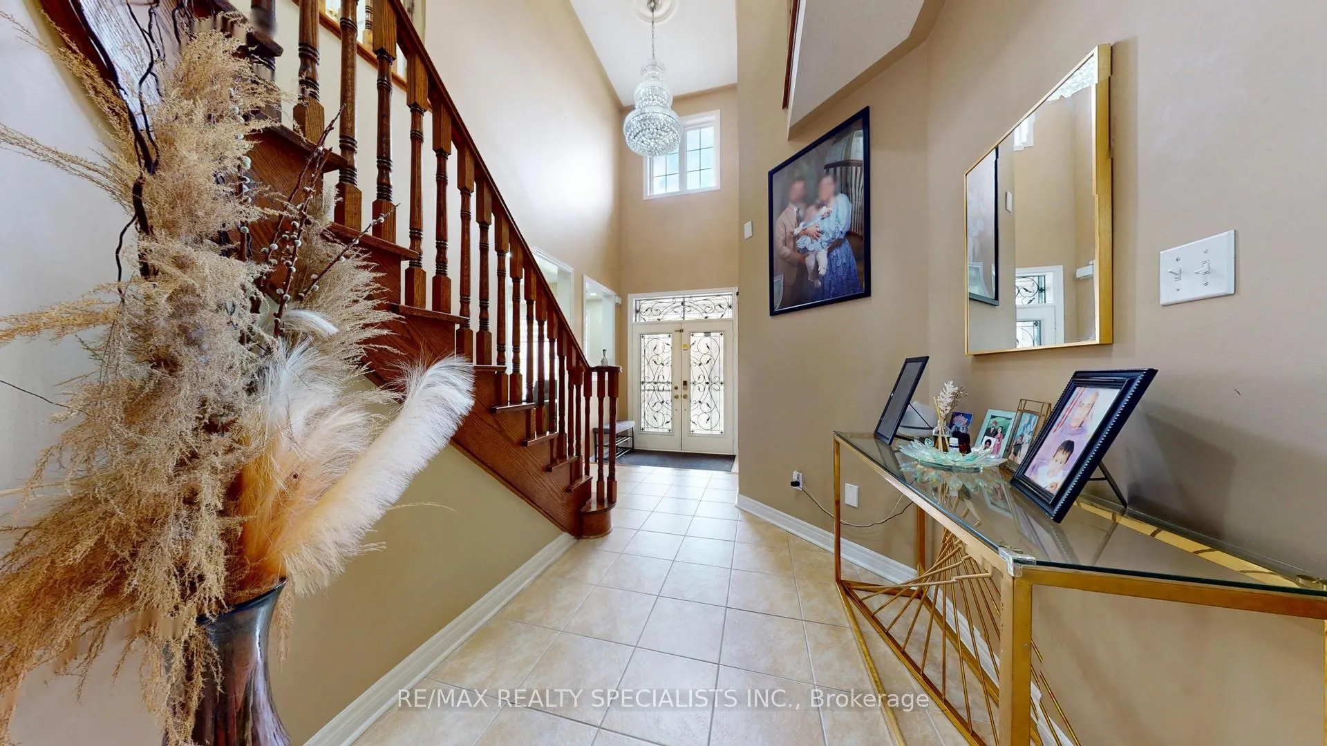 Photo 6 of 16 Redearth Gate, Brampton, Bram East — HOMEH