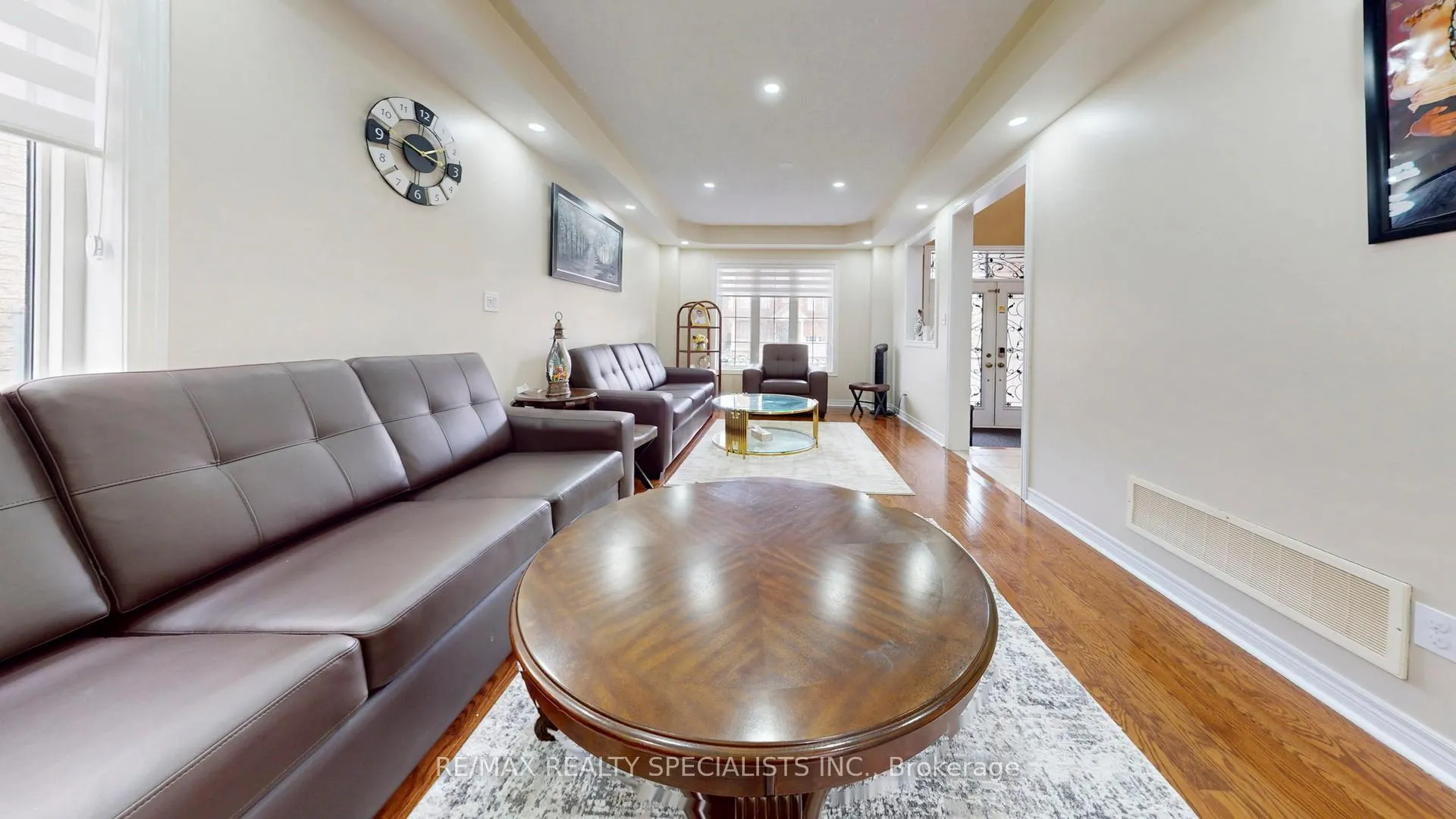 Photo 8 of 16 Redearth Gate, Brampton, Bram East — HOMEH