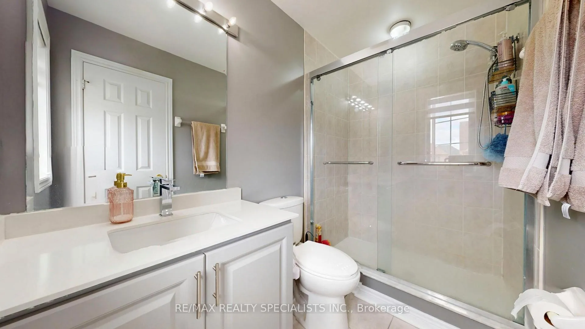 Photo 30 of 16 Redearth Gate, Brampton, Bram East — HOMEH