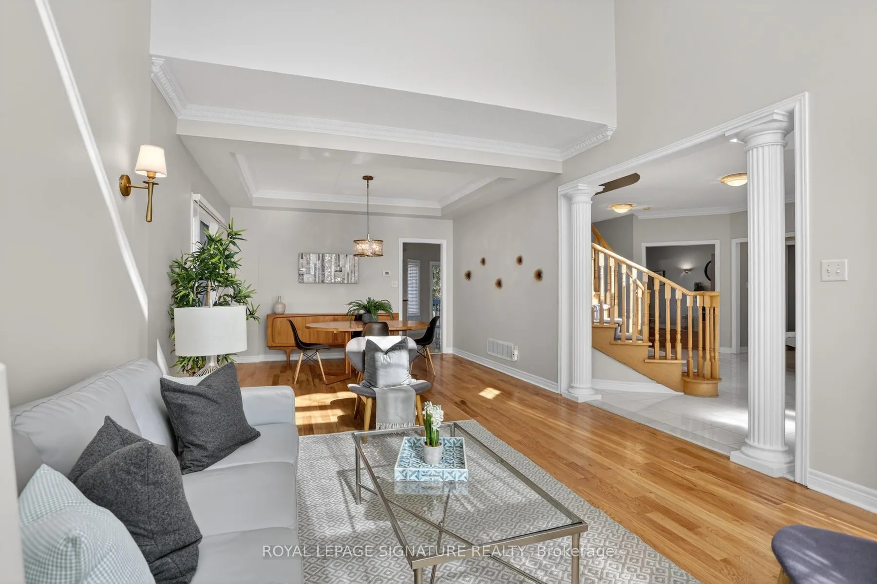 Photo 5 of 21 Romac Drive, Scarborough, Highland Creek — HOMEH