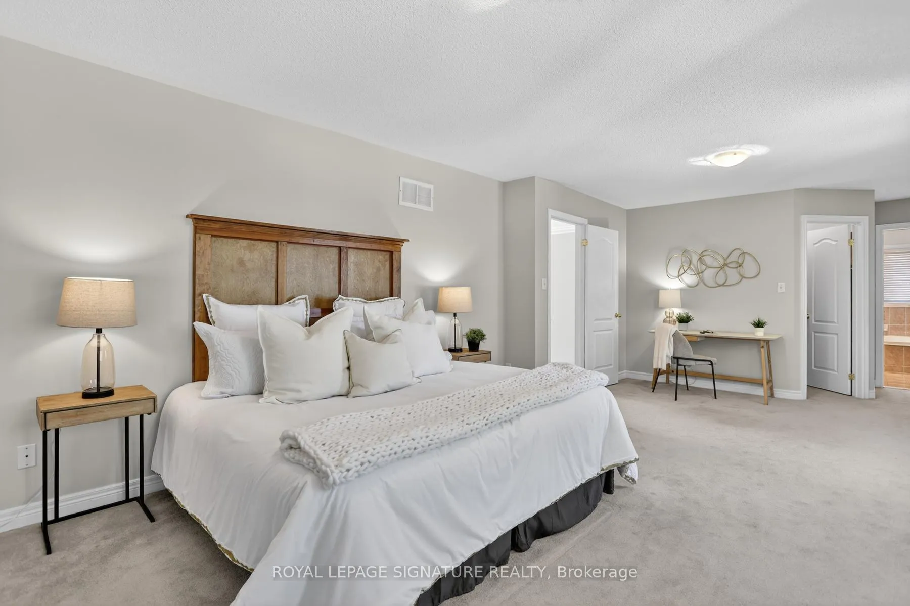 Photo 15 of 21 Romac Drive, Scarborough, Highland Creek — HOMEH