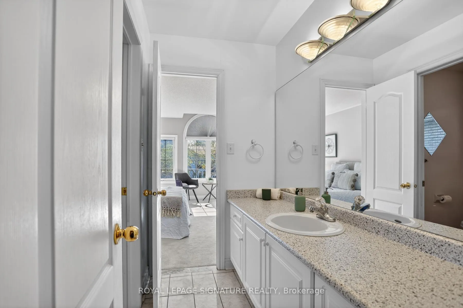 Photo 20 of 21 Romac Drive, Scarborough, Highland Creek — HOMEH