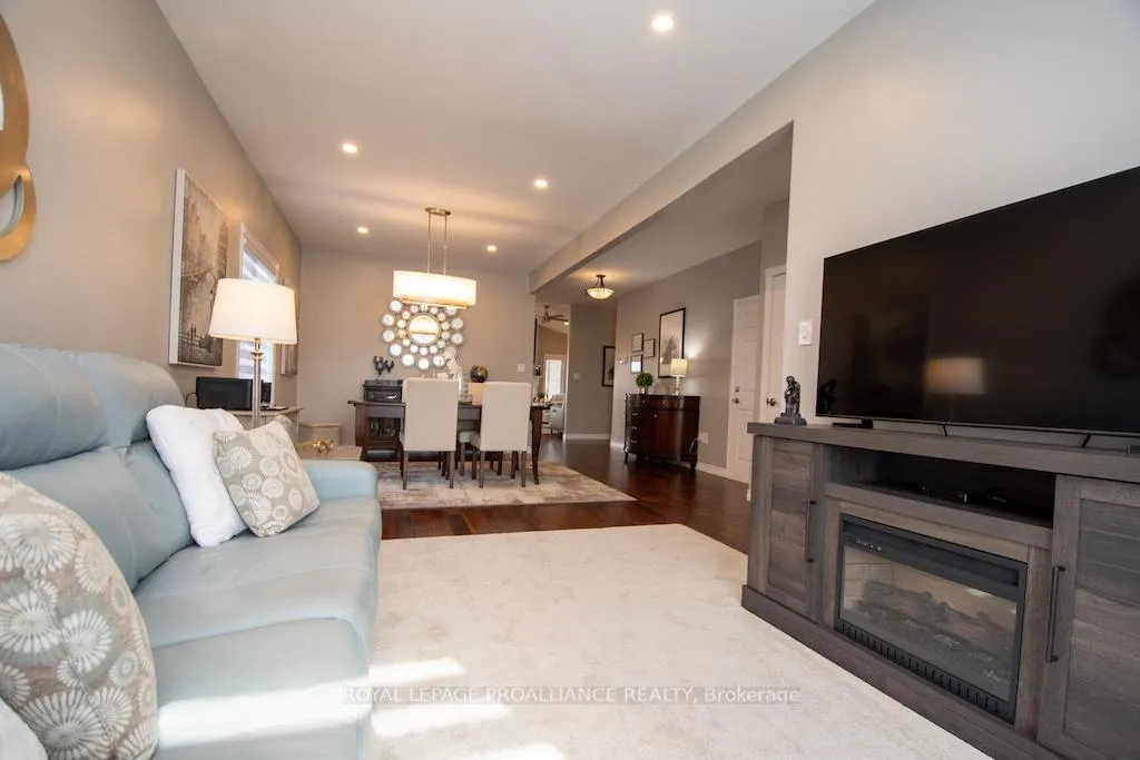 Photo 9 of 1445 Ireland Drive, Peterborough, Monaghan Ward 2 — HOMEH