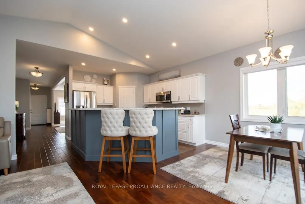 Photo 14 of 1445 Ireland Drive, Peterborough, Monaghan Ward 2 — HOMEH