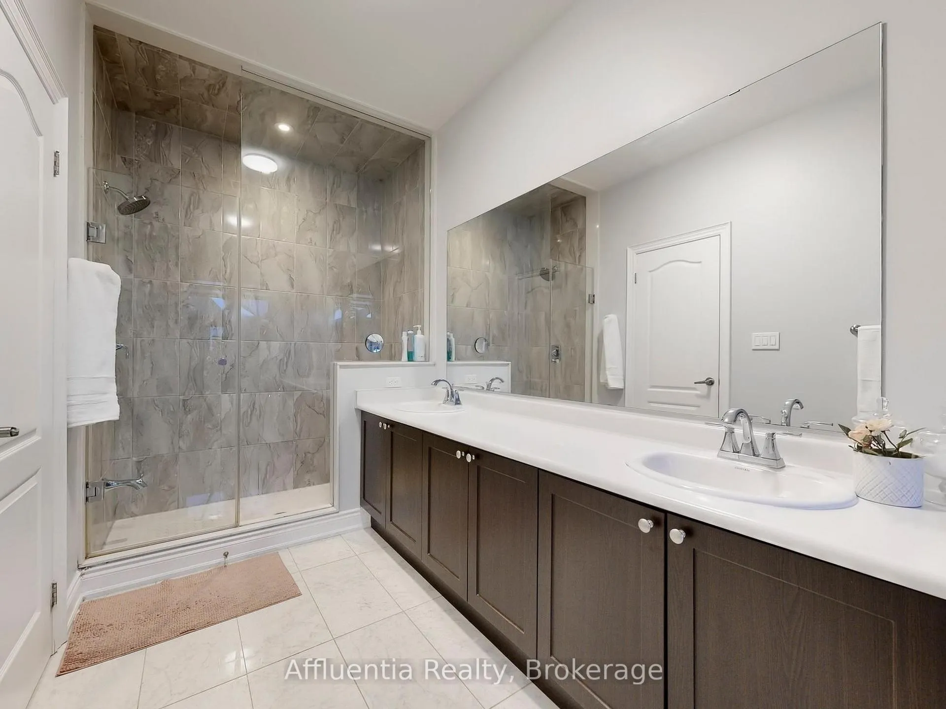 Photo 33 of 89 Titan Trail, Markham, Cedarwood — HOMEH