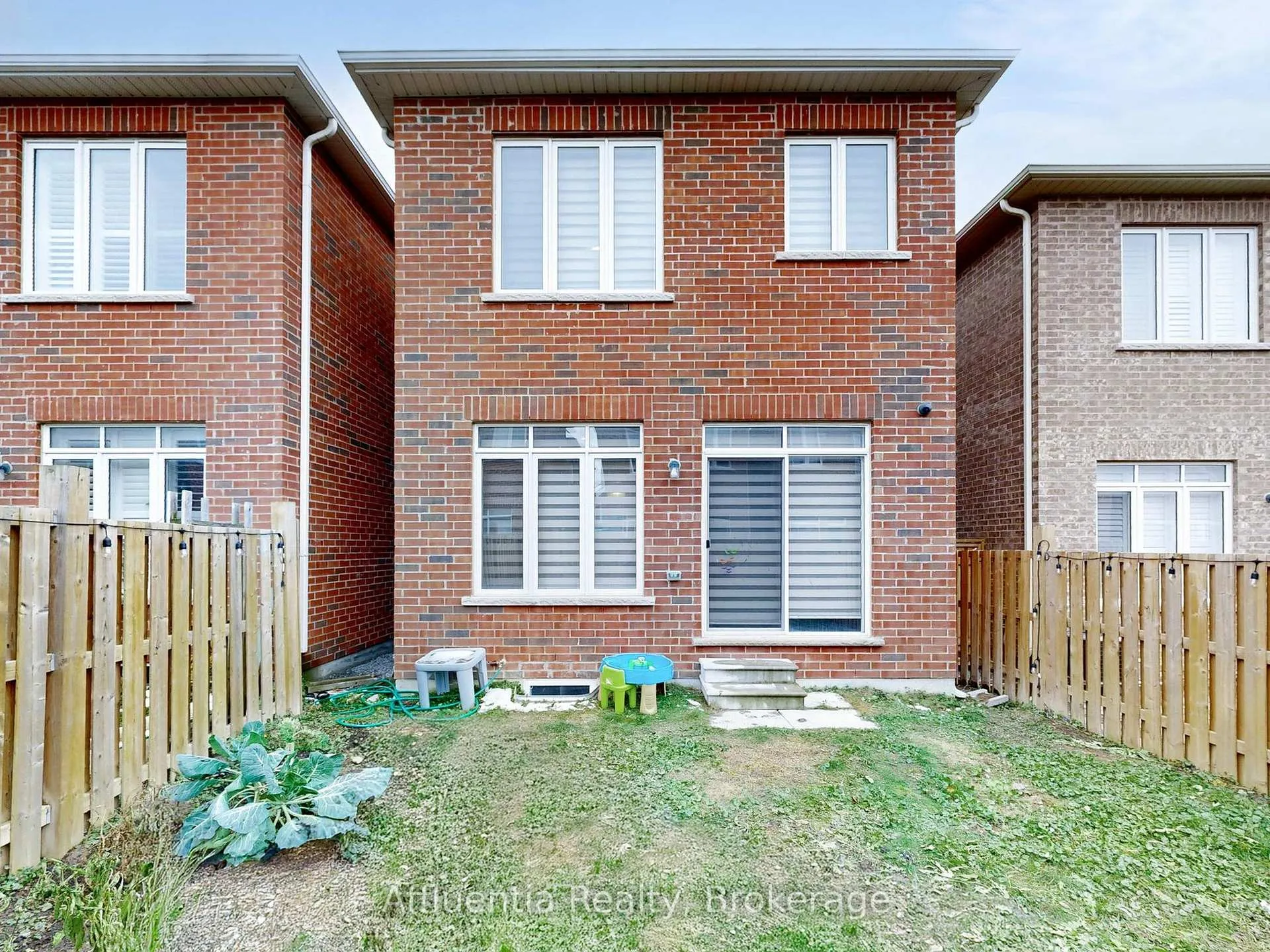 Photo 49 of 89 Titan Trail, Markham, Cedarwood — HOMEH