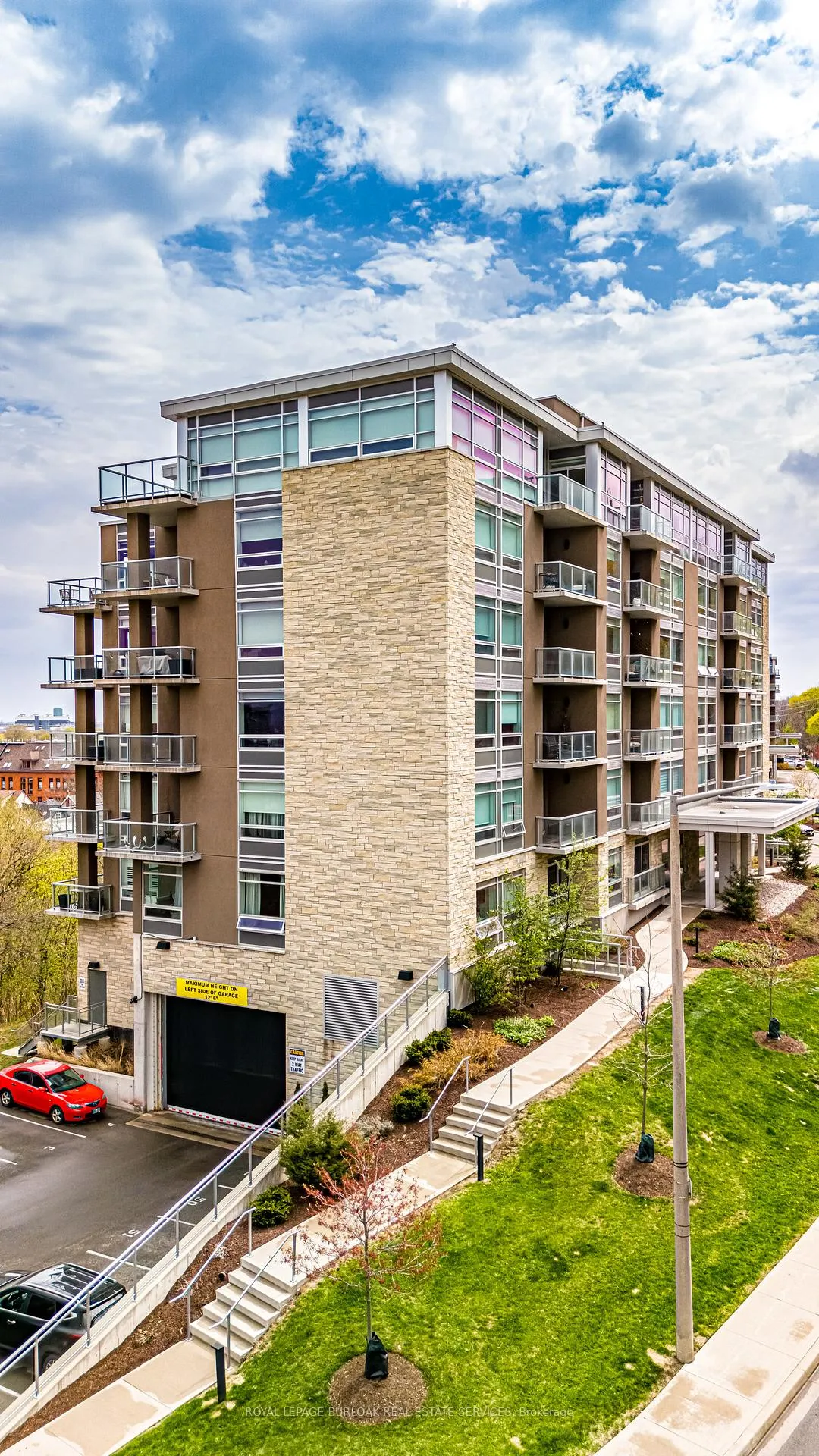 Photo 2 of Unit 206, 455 Charlton Avenue E, Hamilton, Stinson — HOMEH