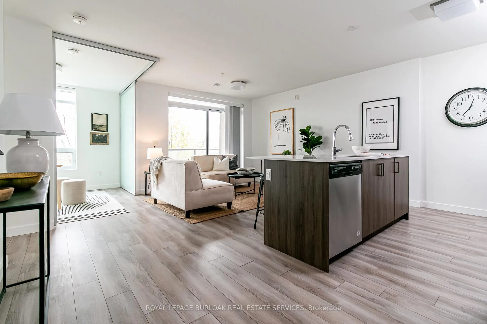 Photo 4 of Unit 206, 455 Charlton Avenue E, Hamilton, Stinson — HOMEH