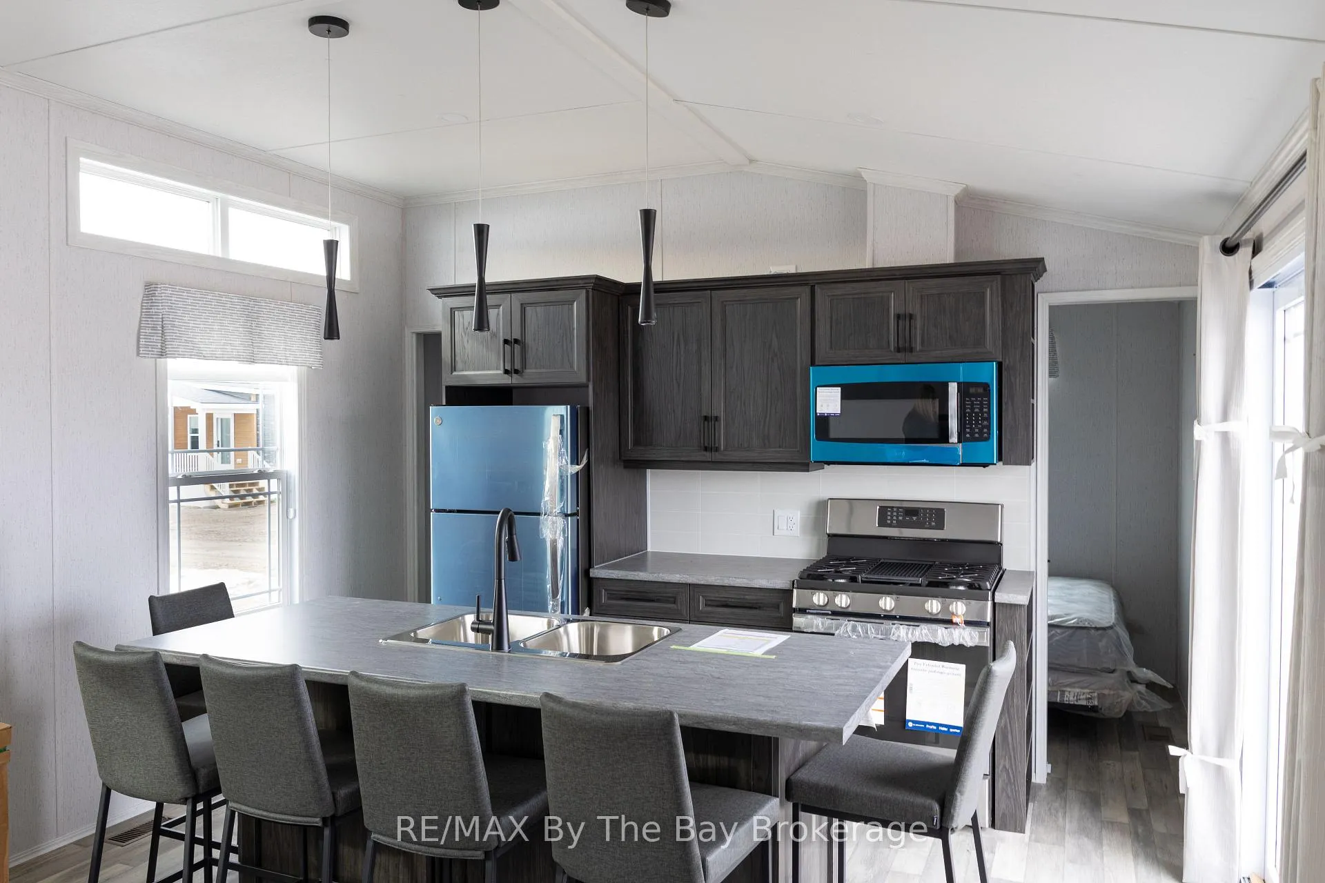 Photo 6 of Unit 62, 3282 Ogdens Beach Road, Midland — HOMEH