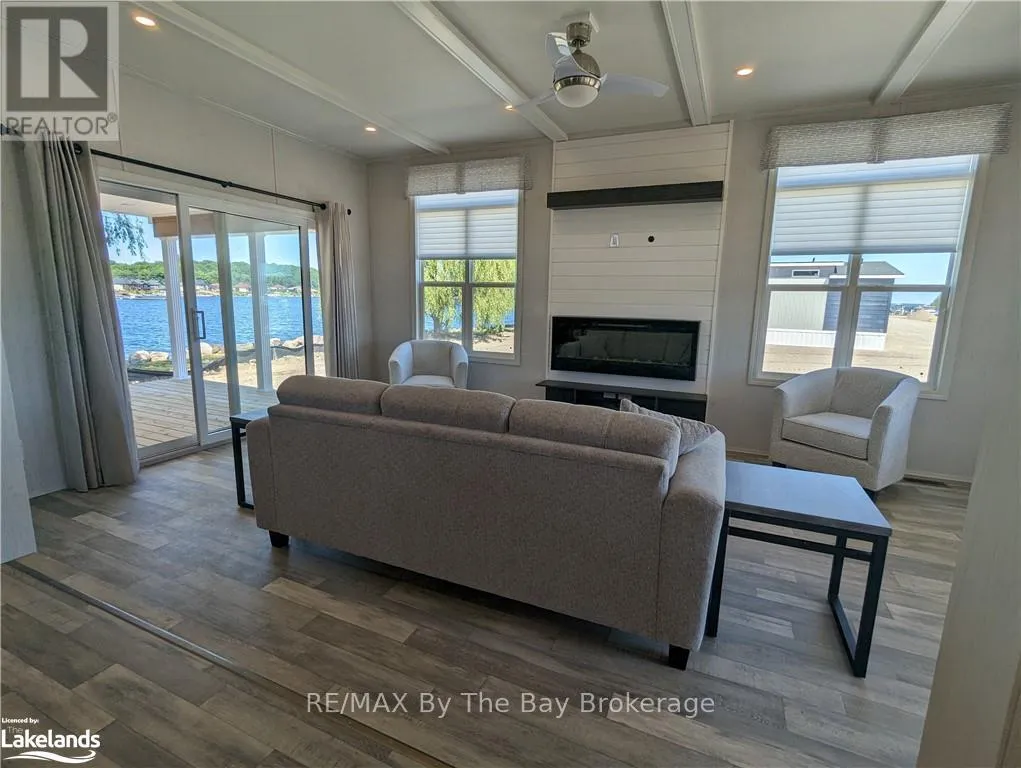 Photo 10 of Unit 47, 3282 Ogdens Beach Road, Midland — HOMEH