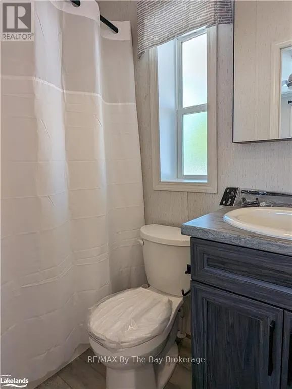 Photo 12 of Unit 47, 3282 Ogdens Beach Road, Midland — HOMEH