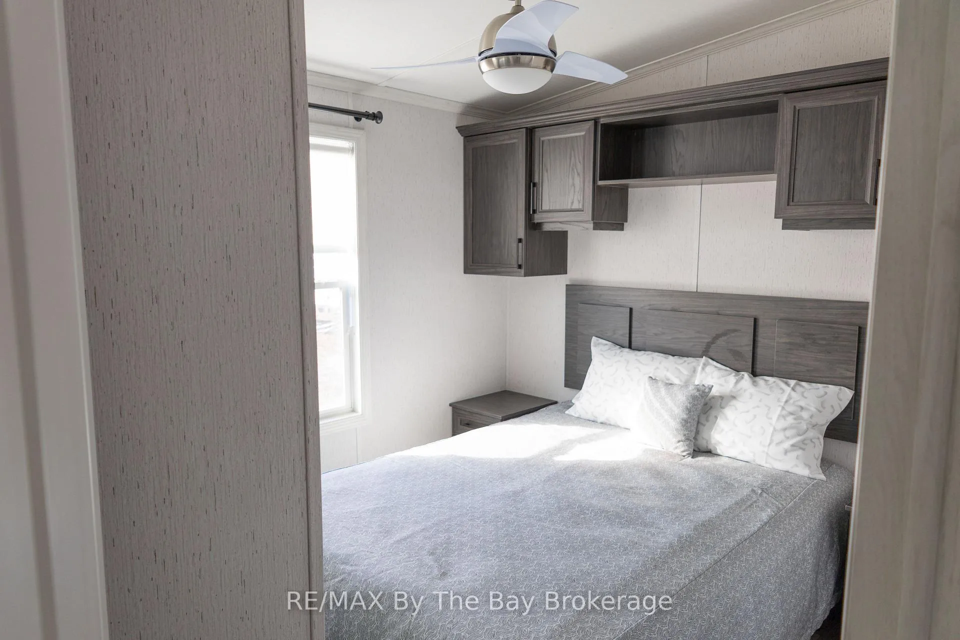 Photo 13 of Unit 47, 3282 Ogdens Beach Road, Midland — HOMEH