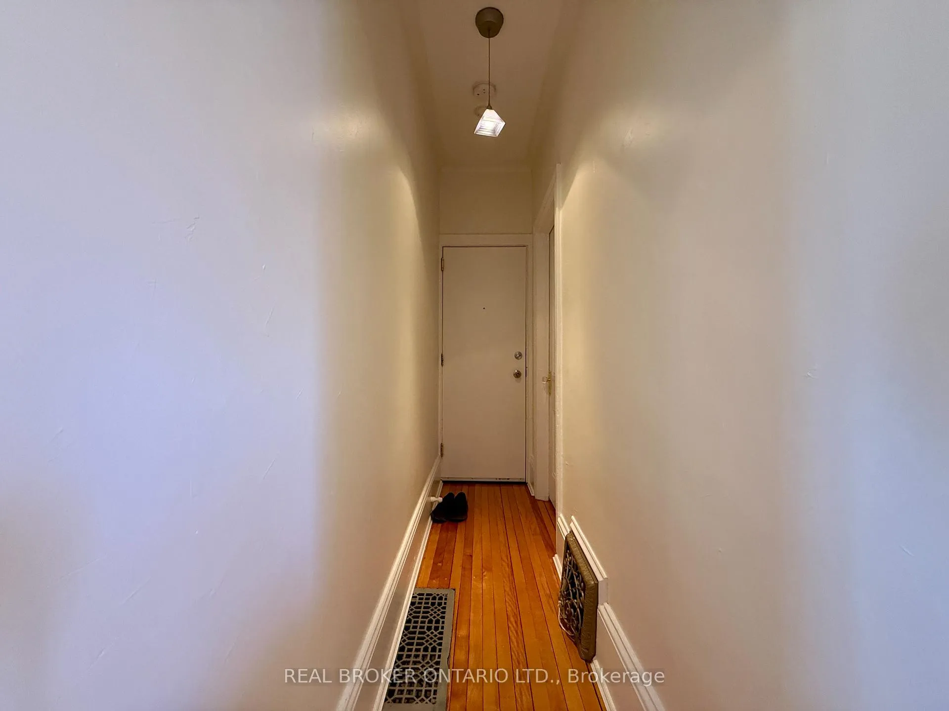 Photo 4 of 4 Gould Street, Ottawa, Ottawa West — HOMEH