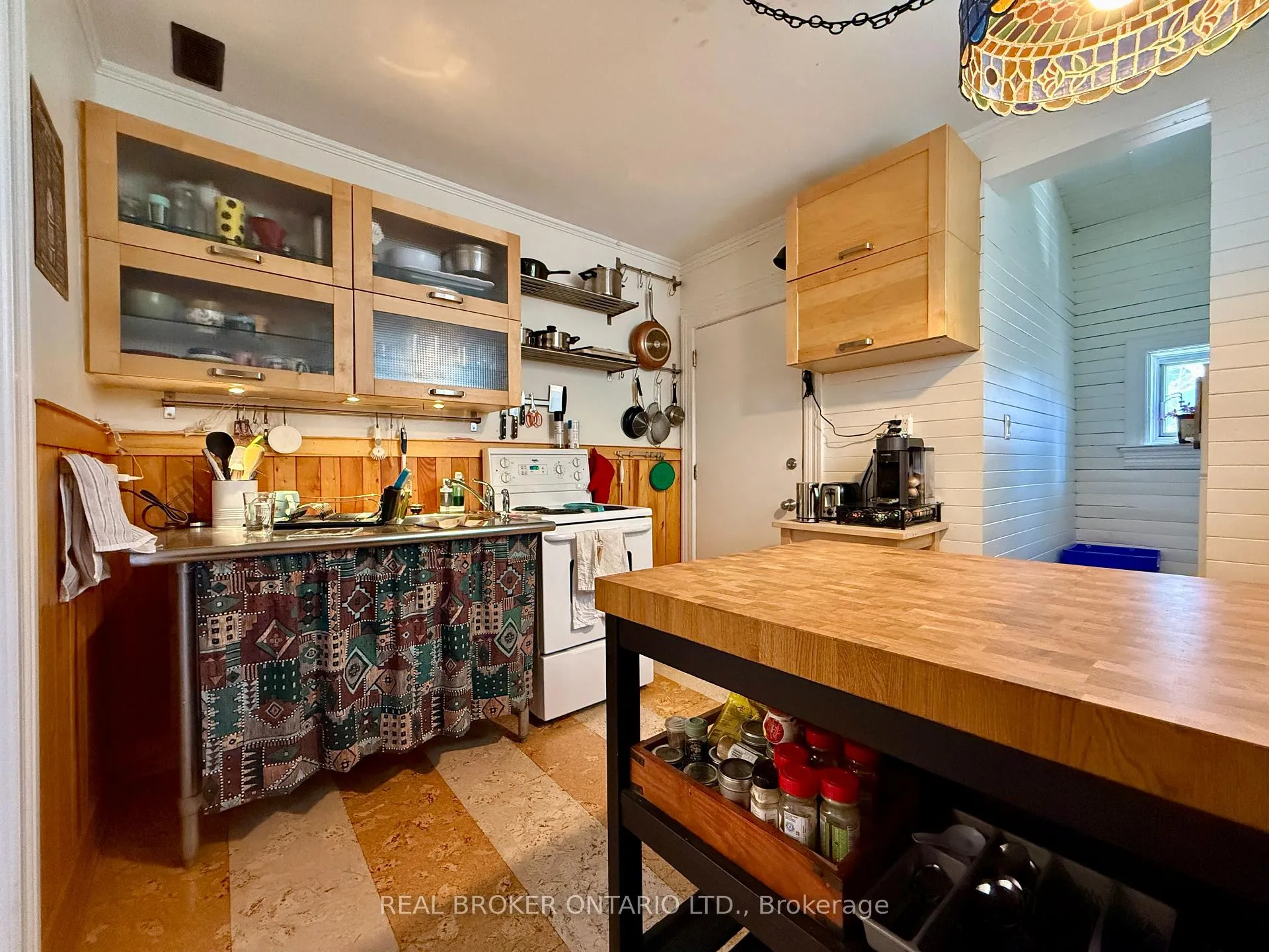 Photo 13 of 4 Gould Street, Ottawa, Ottawa West — HOMEH