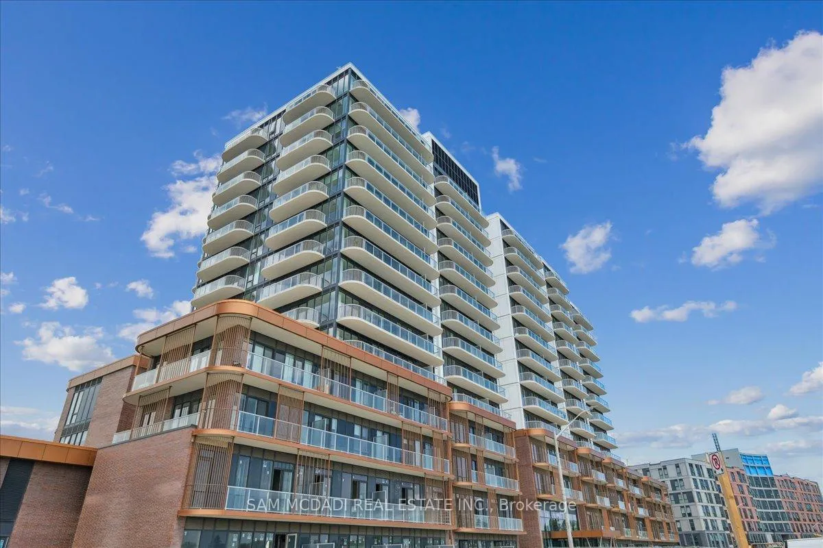 Front of Unit 807, 220 Missinnihe Way