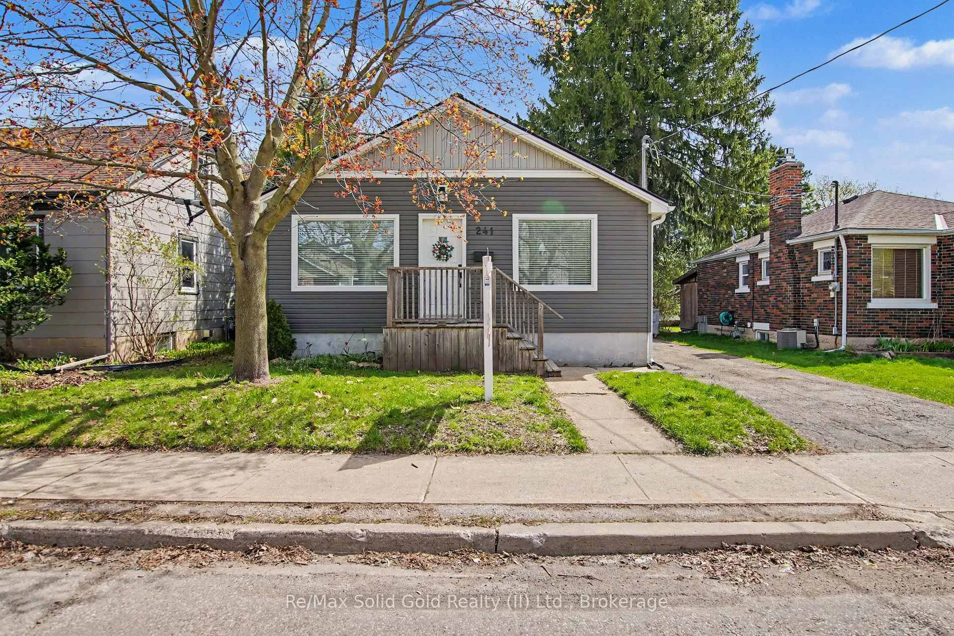 Photo 1 of 241 Guelph Avenue, Cambridge, Silver Heights — HOMEH