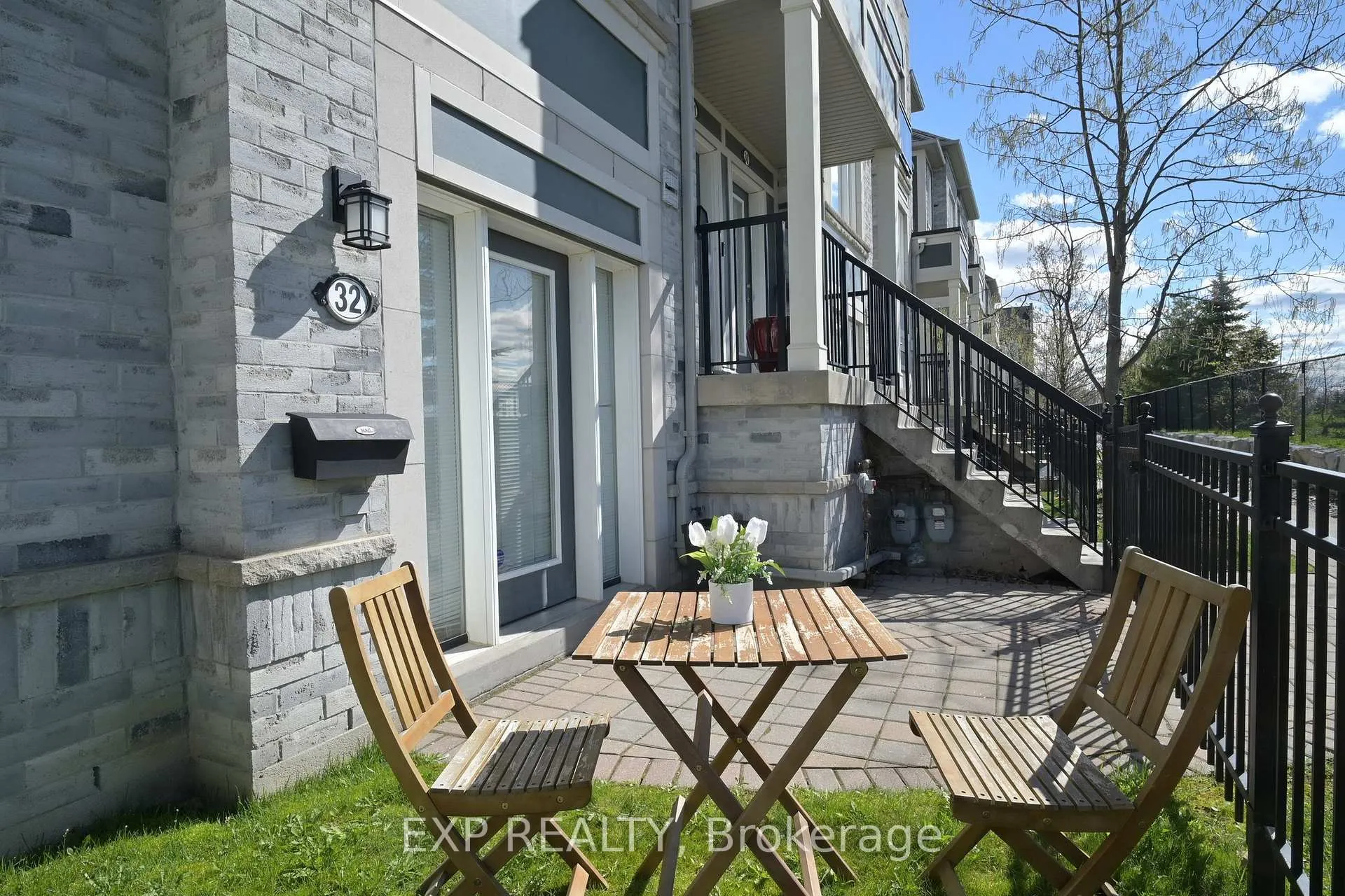 Photo 9 of Unit 32, 60 Fairwood Circle, Brampton, Sandringham-Wellington — HOMEH