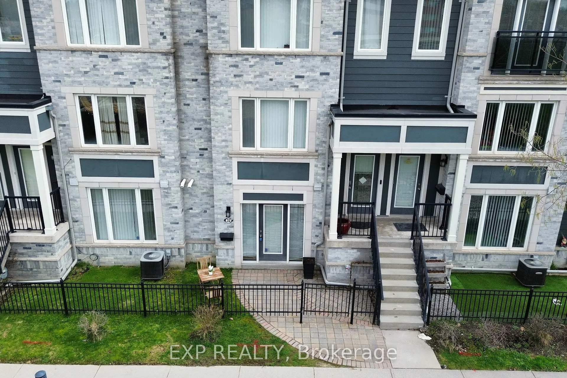 Photo 34 of Unit 32, 60 Fairwood Circle, Brampton, Sandringham-Wellington — HOMEH