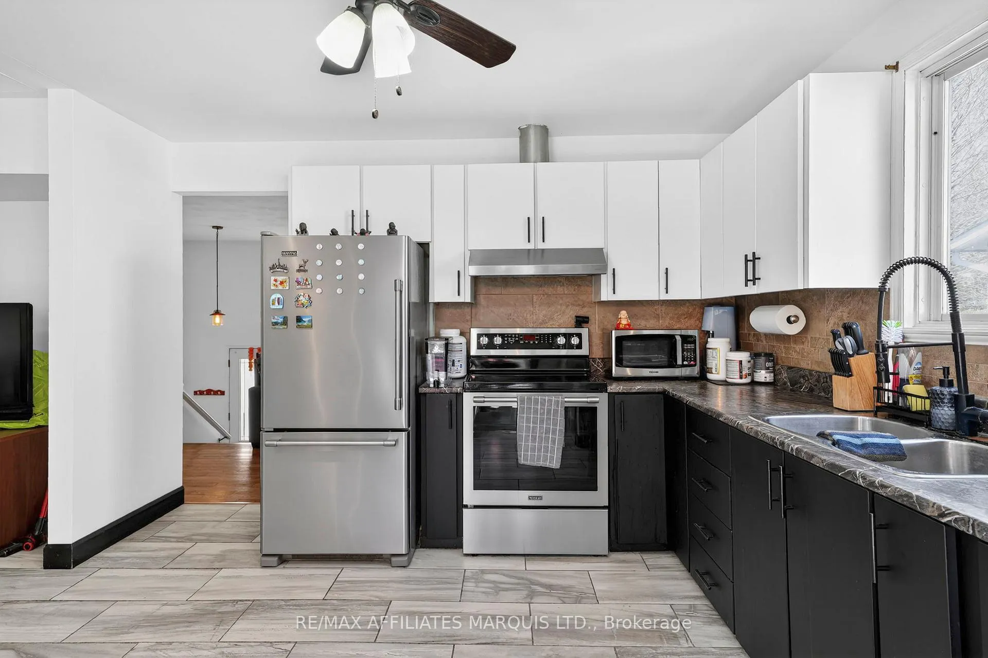 Photo 13 of 112 Glen Oaks Court, Cornwall — HOMEH