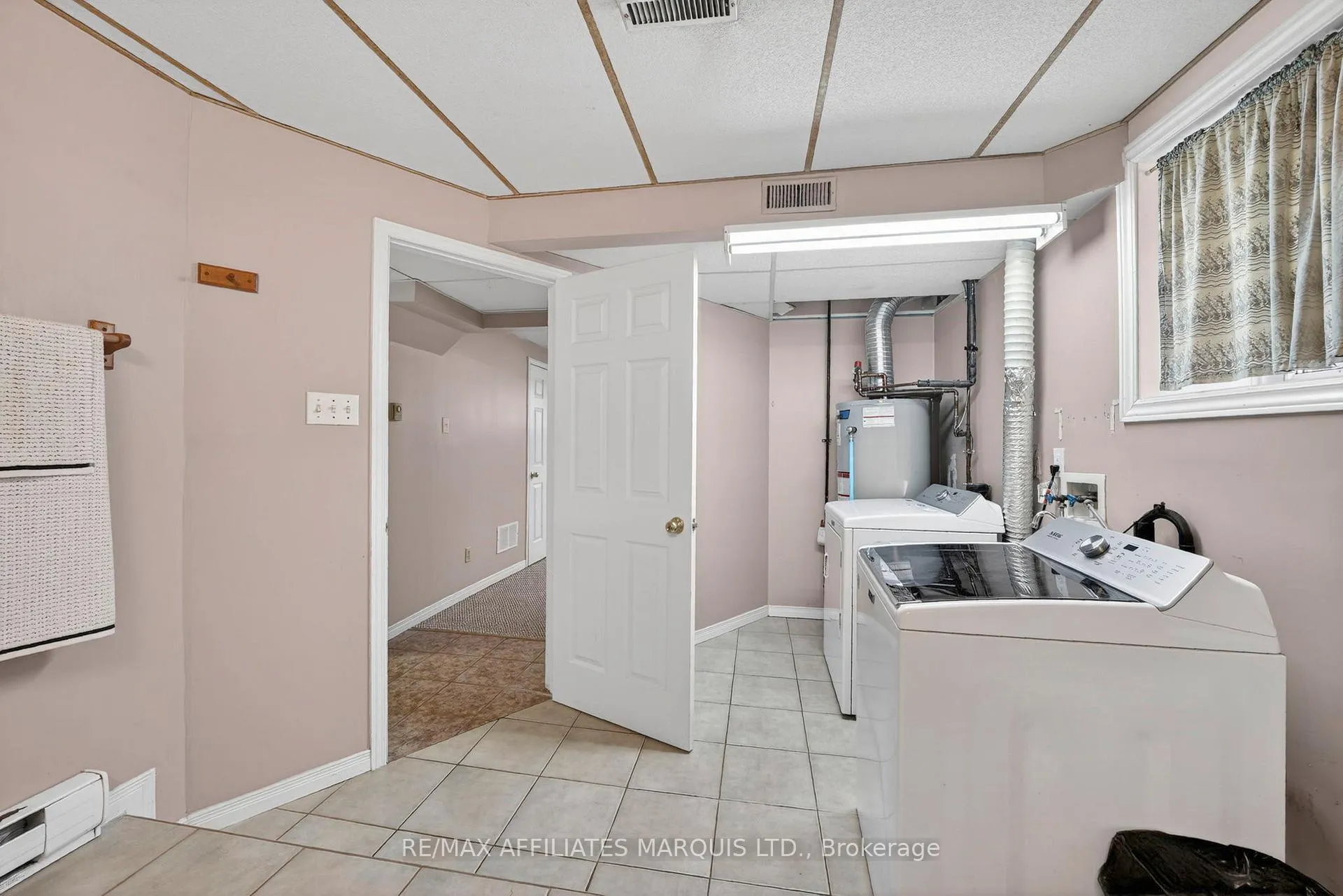 Photo 30 of 112 Glen Oaks Court, Cornwall — HOMEH