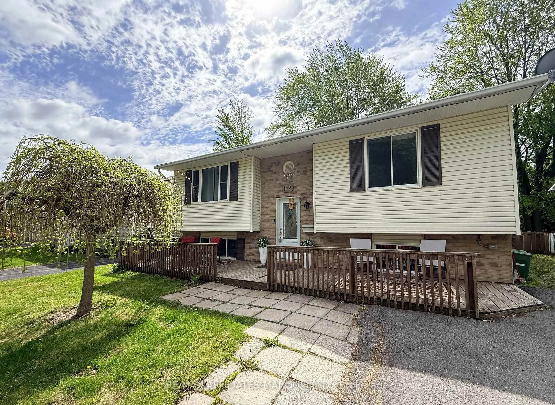 Photo 35 of 112 Glen Oaks Court, Cornwall — HOMEH