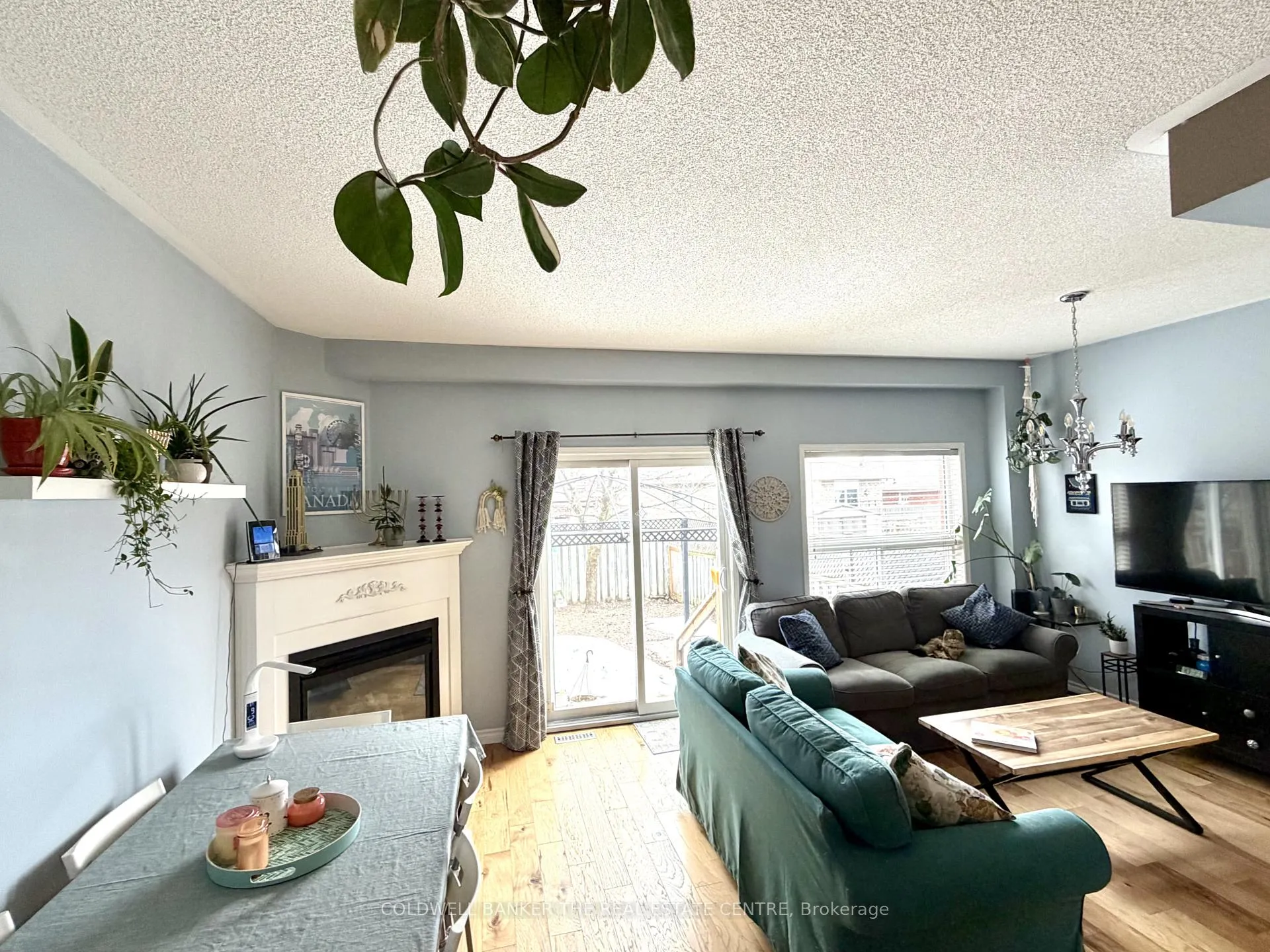 Photo 19 of 90 Bruce Crescent, Barrie, Bayshore — HOMEH