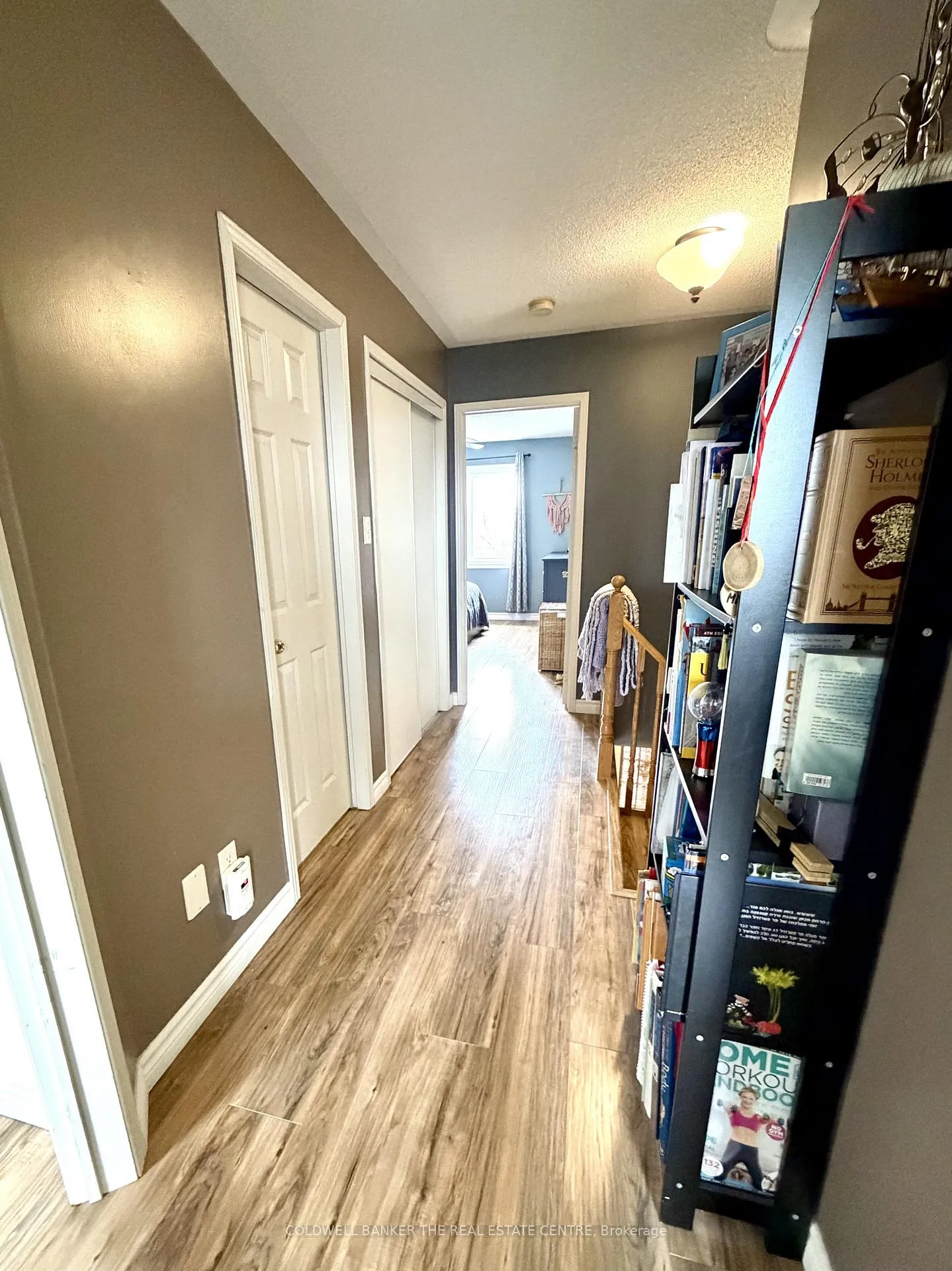 Photo 24 of 90 Bruce Crescent, Barrie, Bayshore — HOMEH
