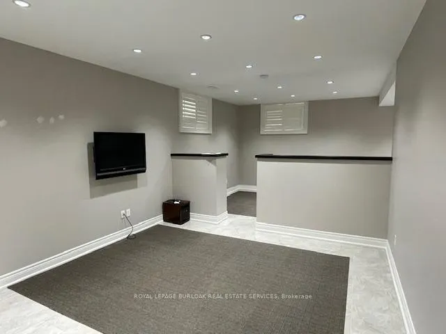 Photo 6 of Unit Lower, 847 Long Drive, Burlington, LaSalle — HOMEH