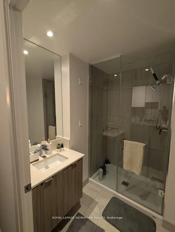 Photo 11 of Unit 1516, 195 Redpath Avenue, Toronto, Mount Pleasant West — HOMEH