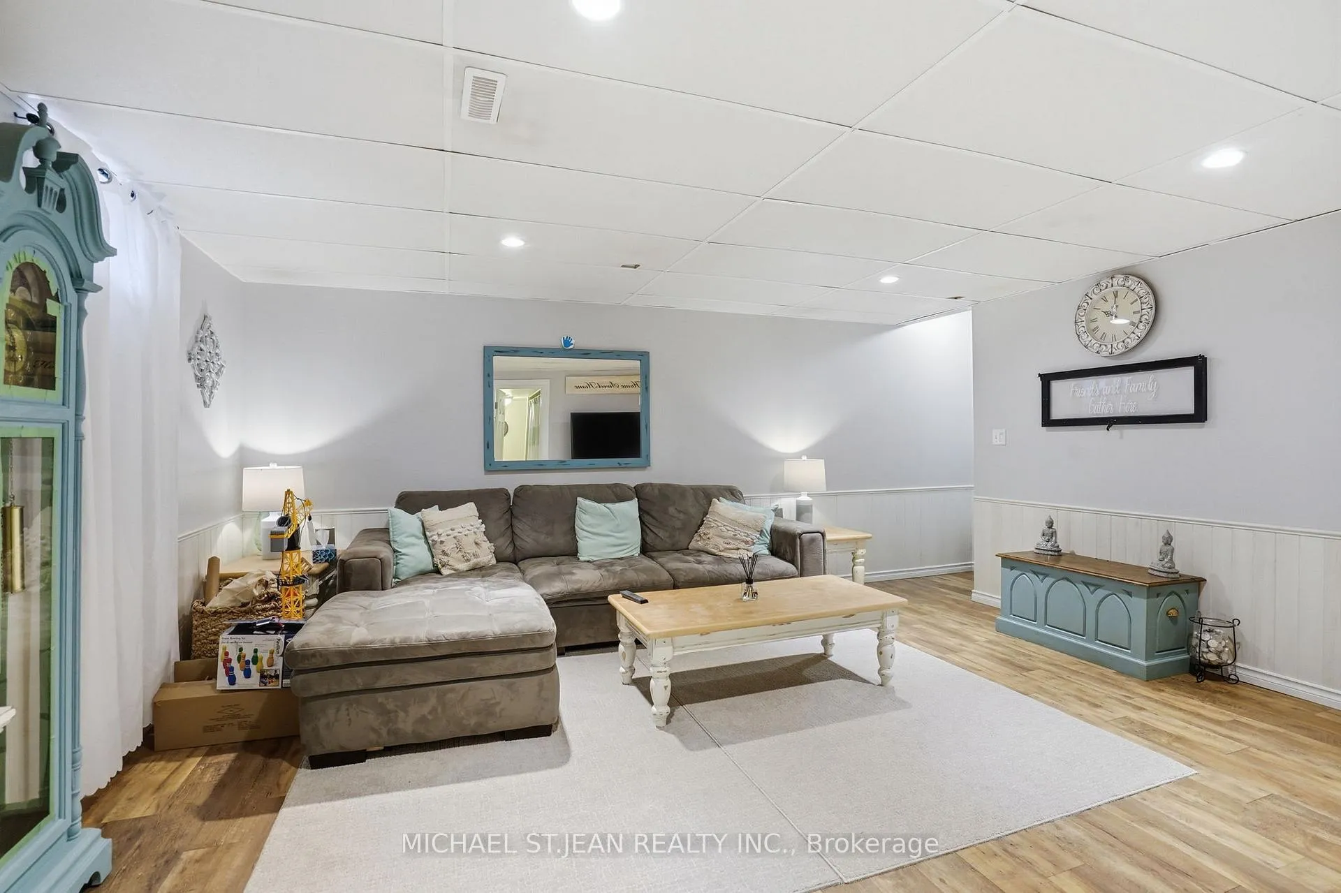 Photo 38 of 992 Garth Street, Hamilton, Gilbert — HOMEH