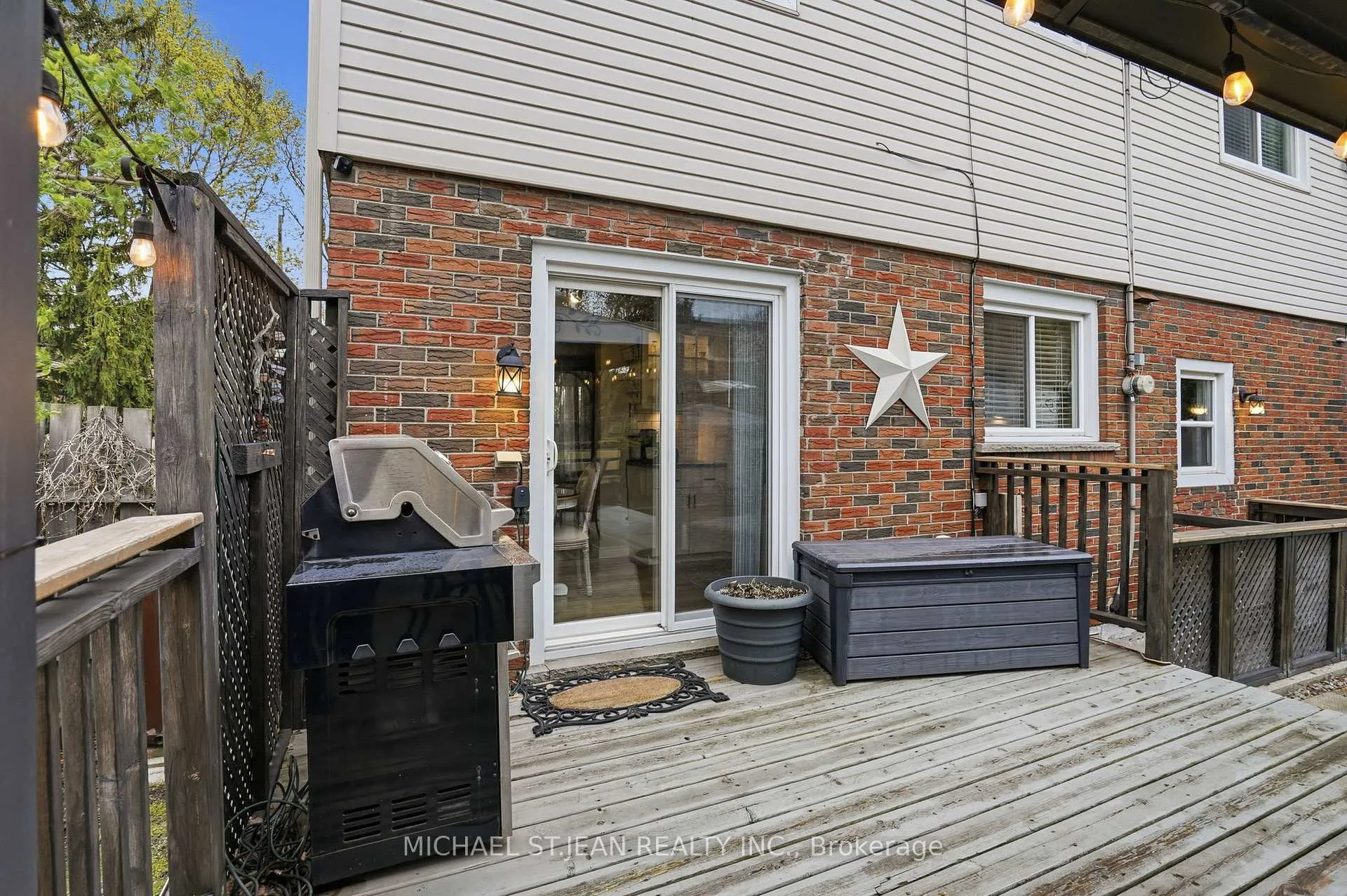 Photo 46 of 992 Garth Street, Hamilton, Gilbert — HOMEH