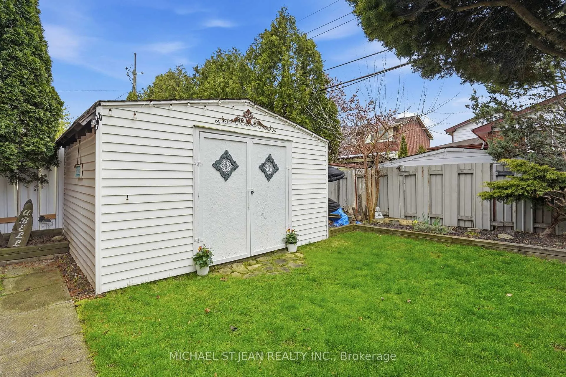 Photo 50 of 992 Garth Street, Hamilton, Gilbert — HOMEH