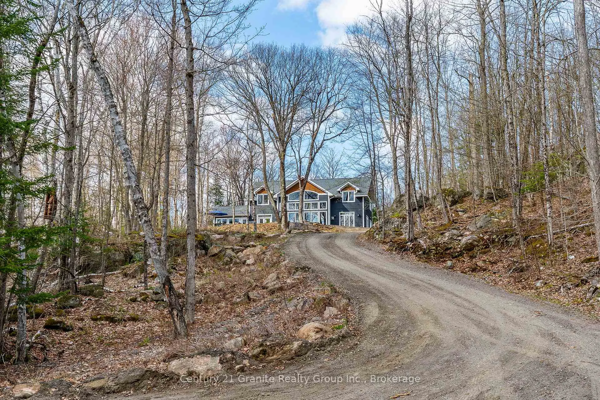 Photo 8 of 1277 Grace Road, Minden Hills, Minden — HOMEH