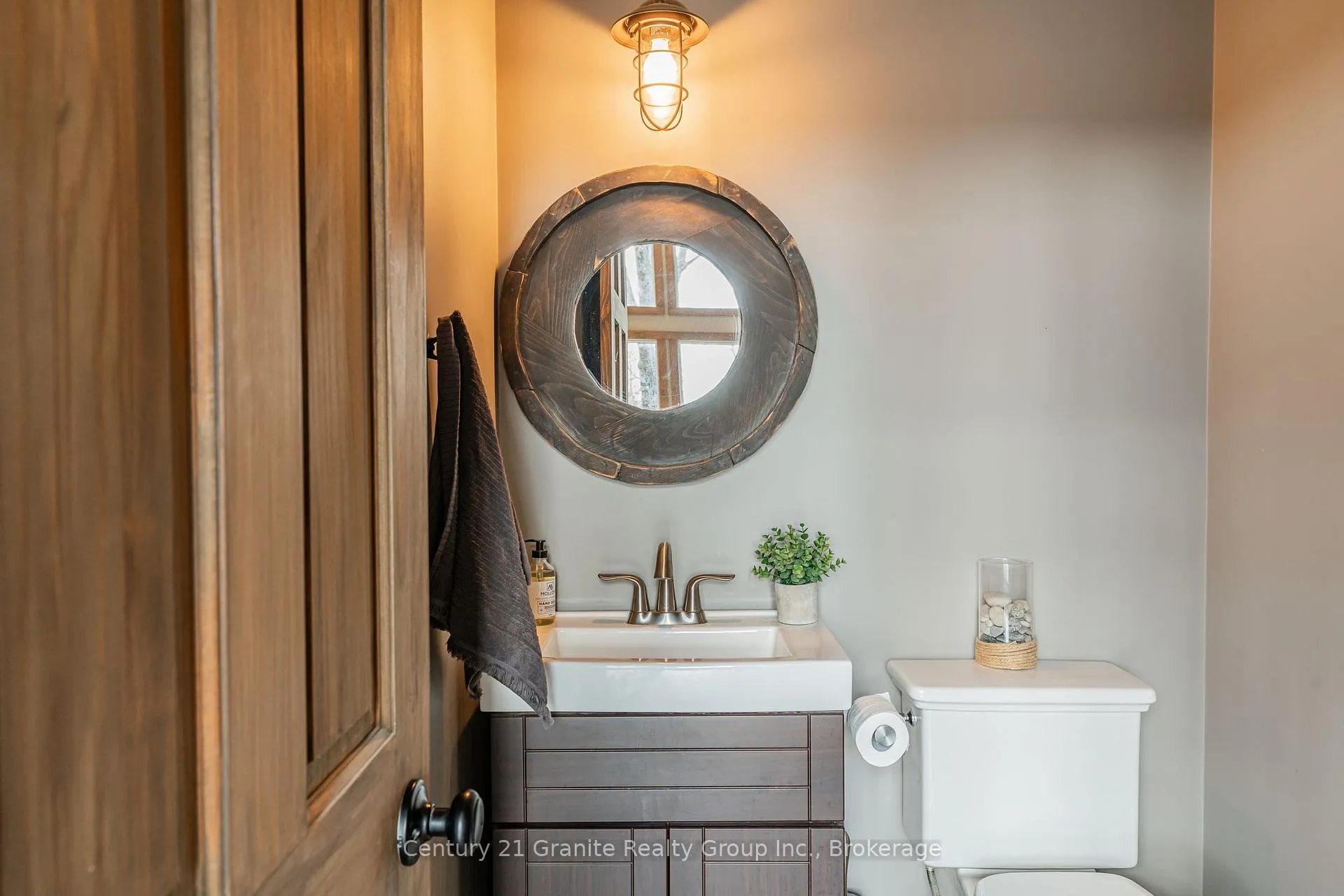 Photo 12 of 1277 Grace Road, Minden Hills, Minden — HOMEH