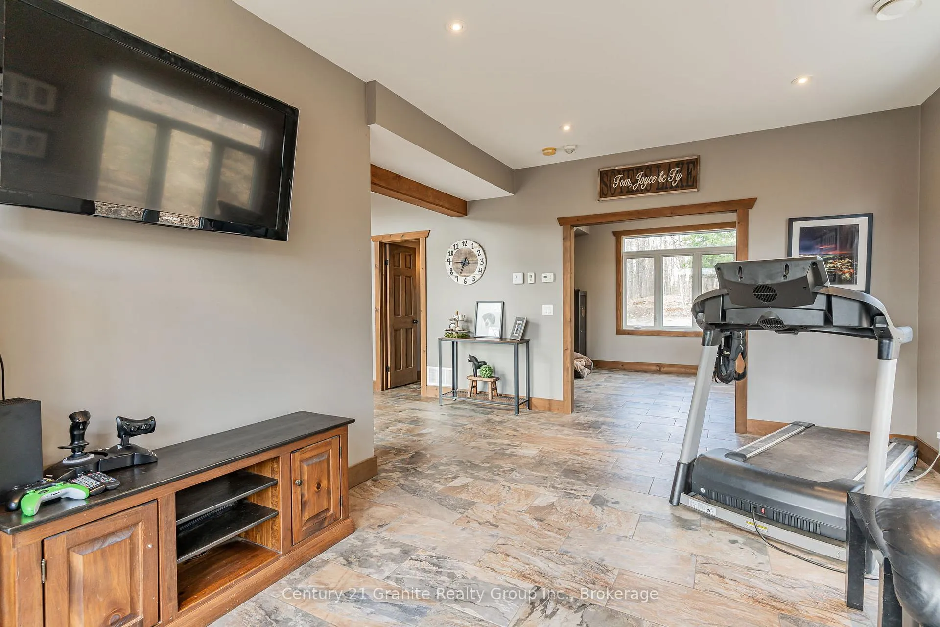 Photo 27 of 1277 Grace Road, Minden Hills, Minden — HOMEH