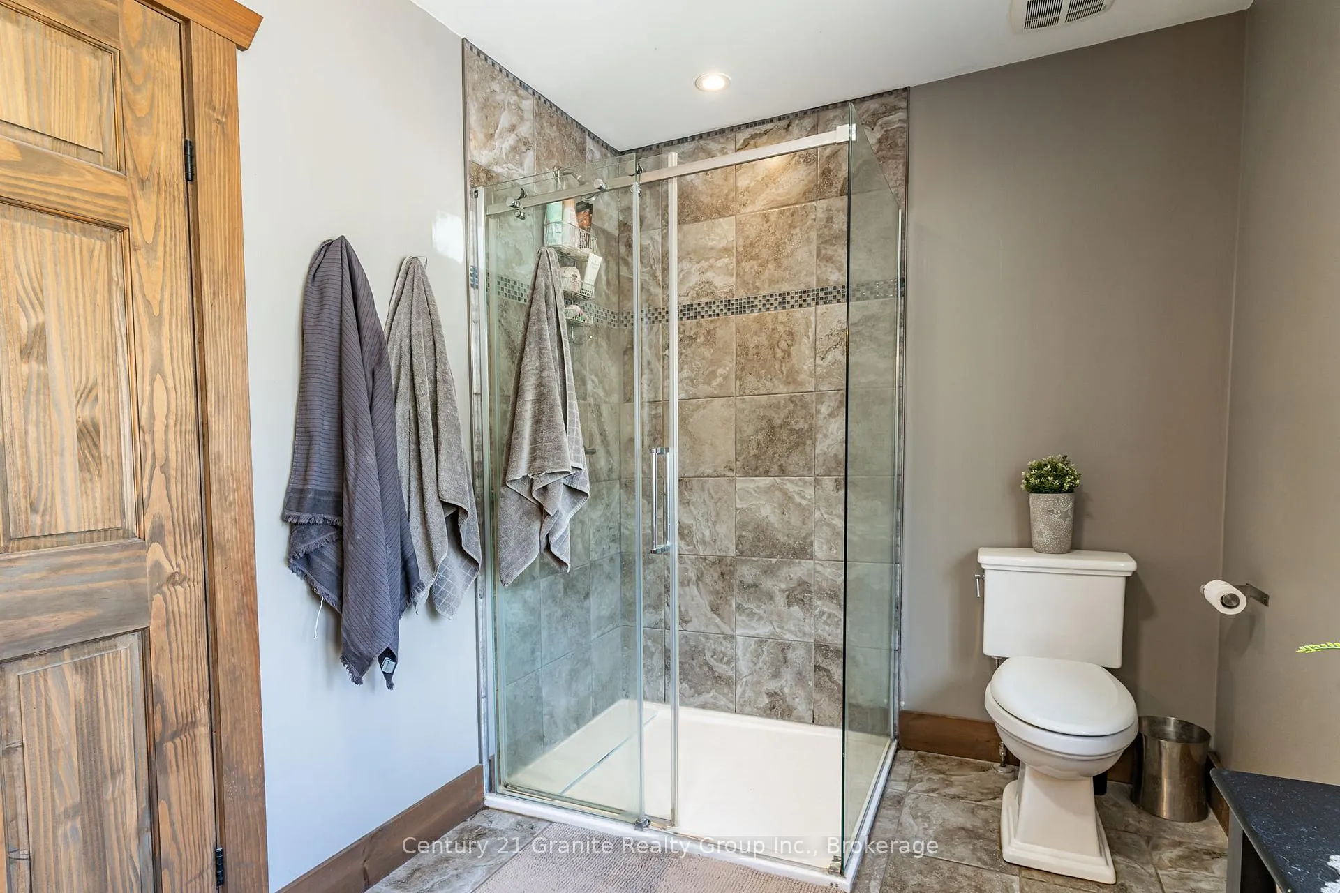 Photo 34 of 1277 Grace Road, Minden Hills, Minden — HOMEH