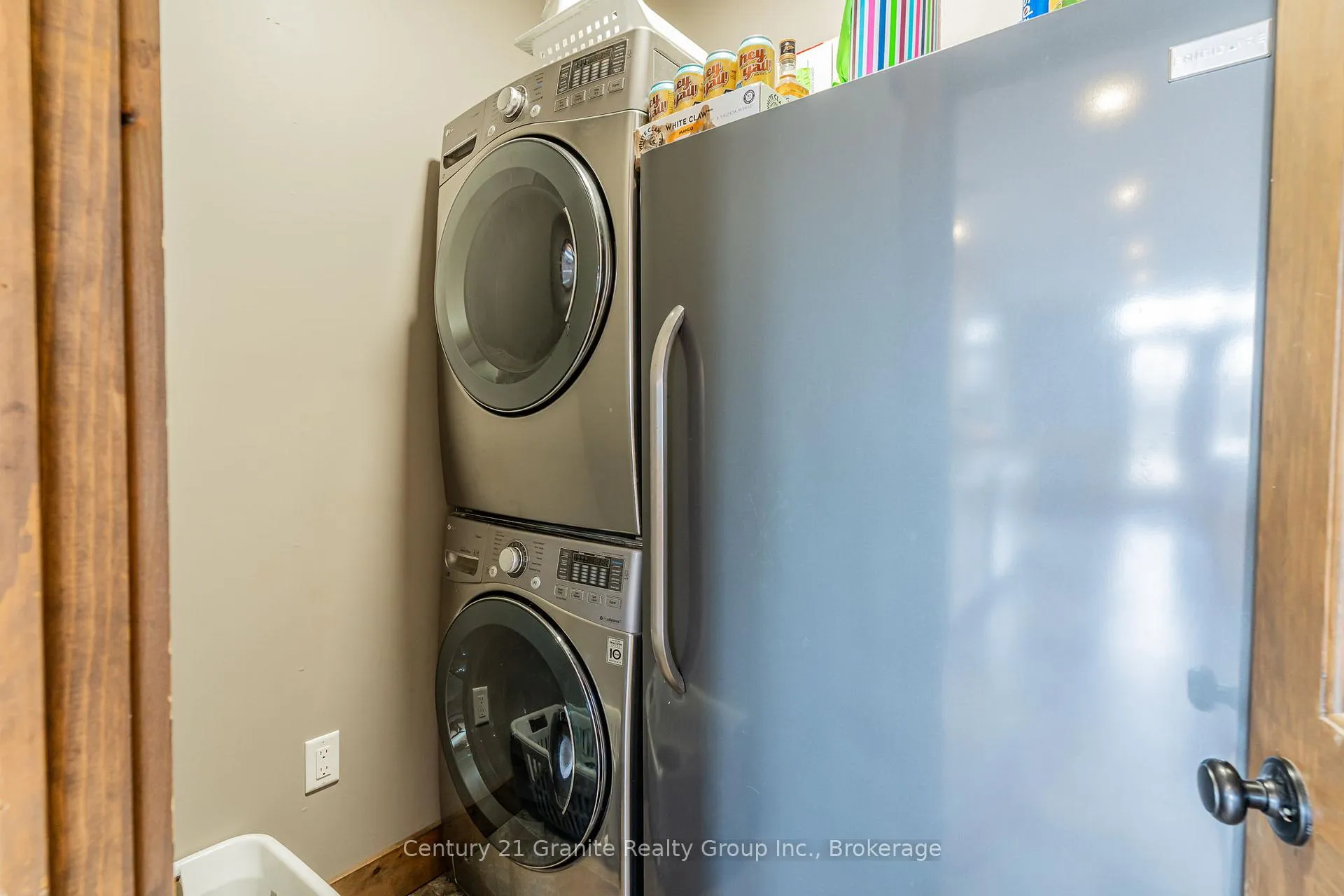 Photo 40 of 1277 Grace Road, Minden Hills, Minden — HOMEH