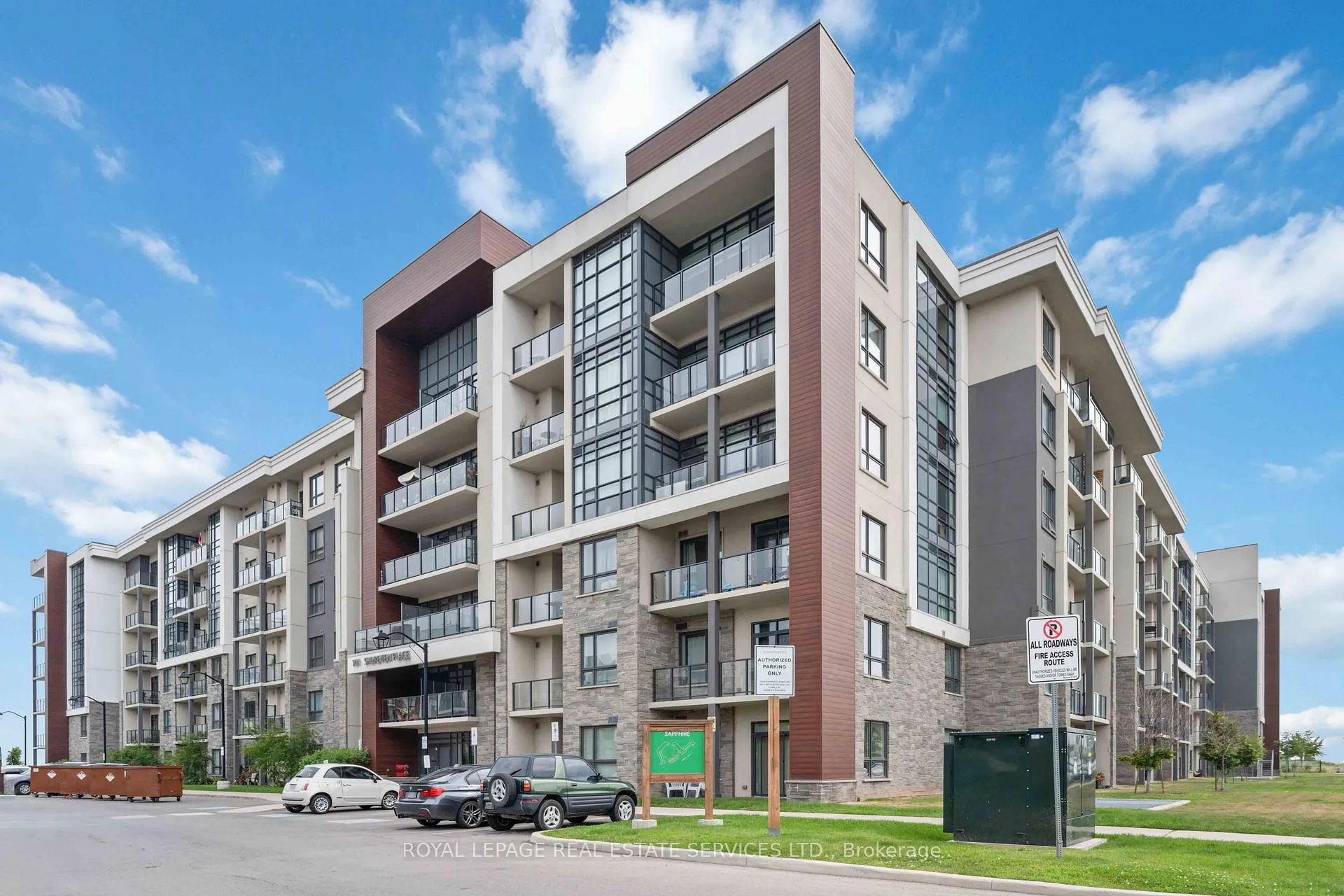 Photo 2 of Unit 216, 101 Shoreview Place, Hamilton, Lakeshore — HOMEH