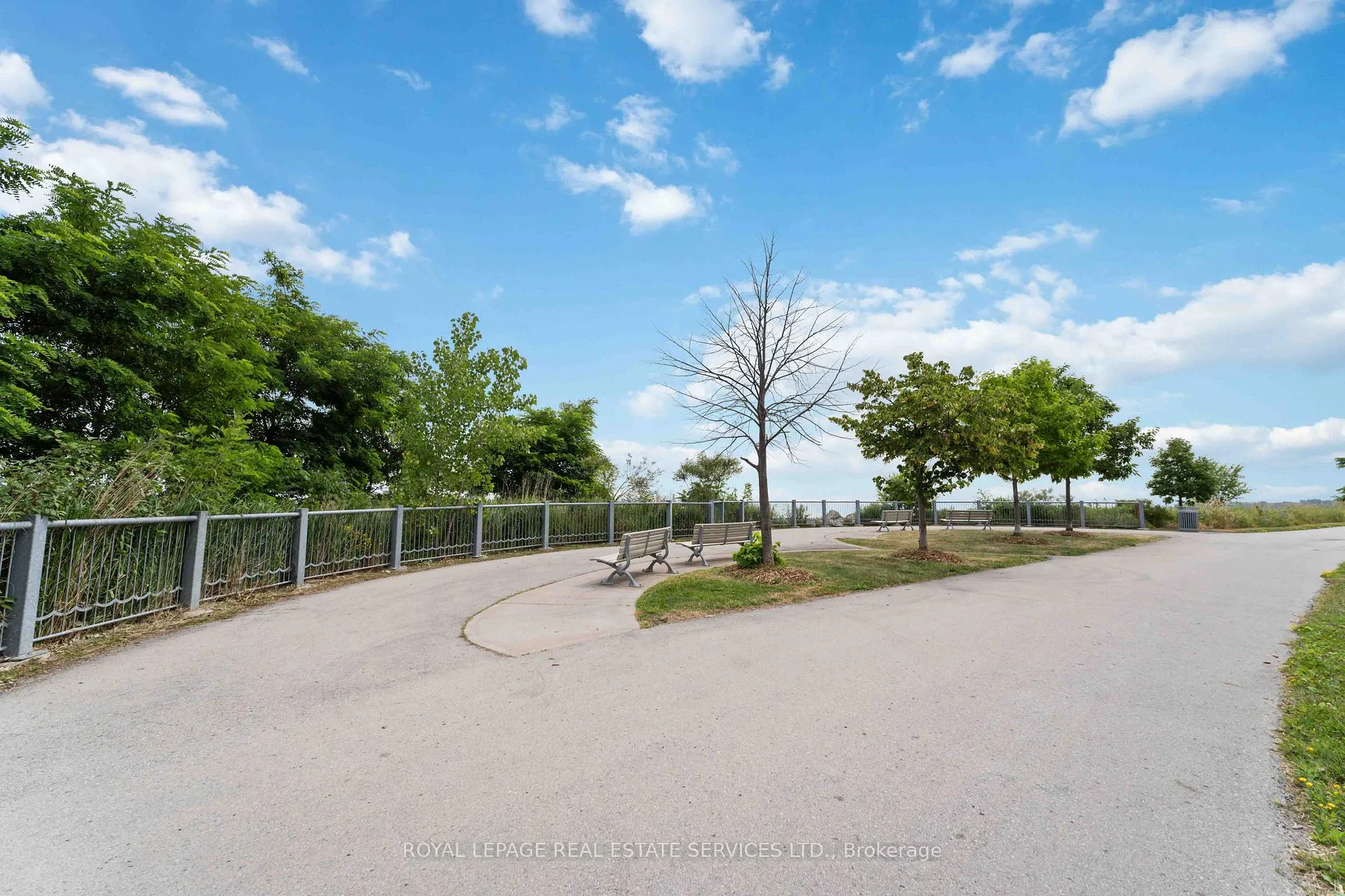 Photo 34 of Unit 216, 101 Shoreview Place, Hamilton, Lakeshore — HOMEH
