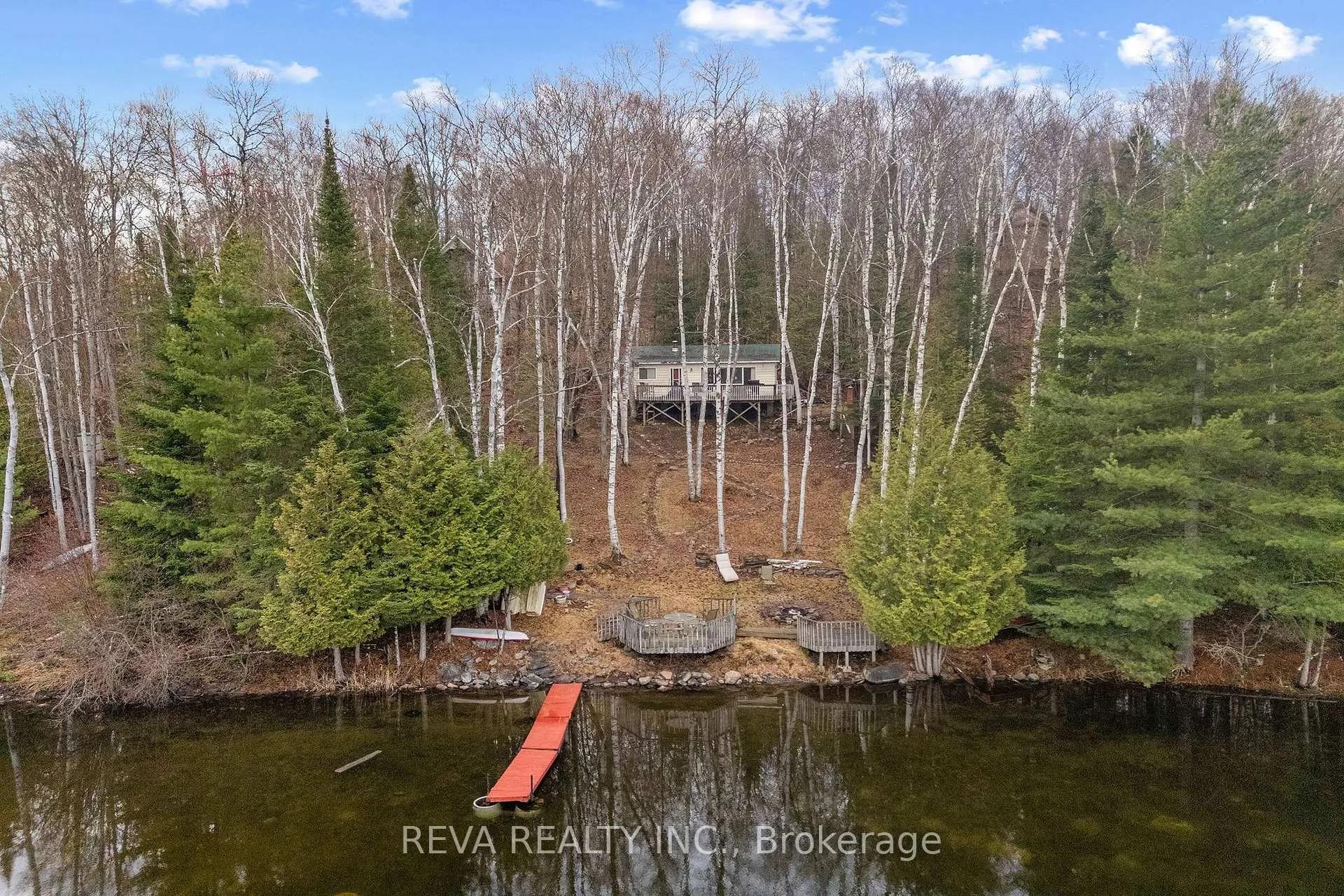 Photo of 115 West Mullet Lake Drive