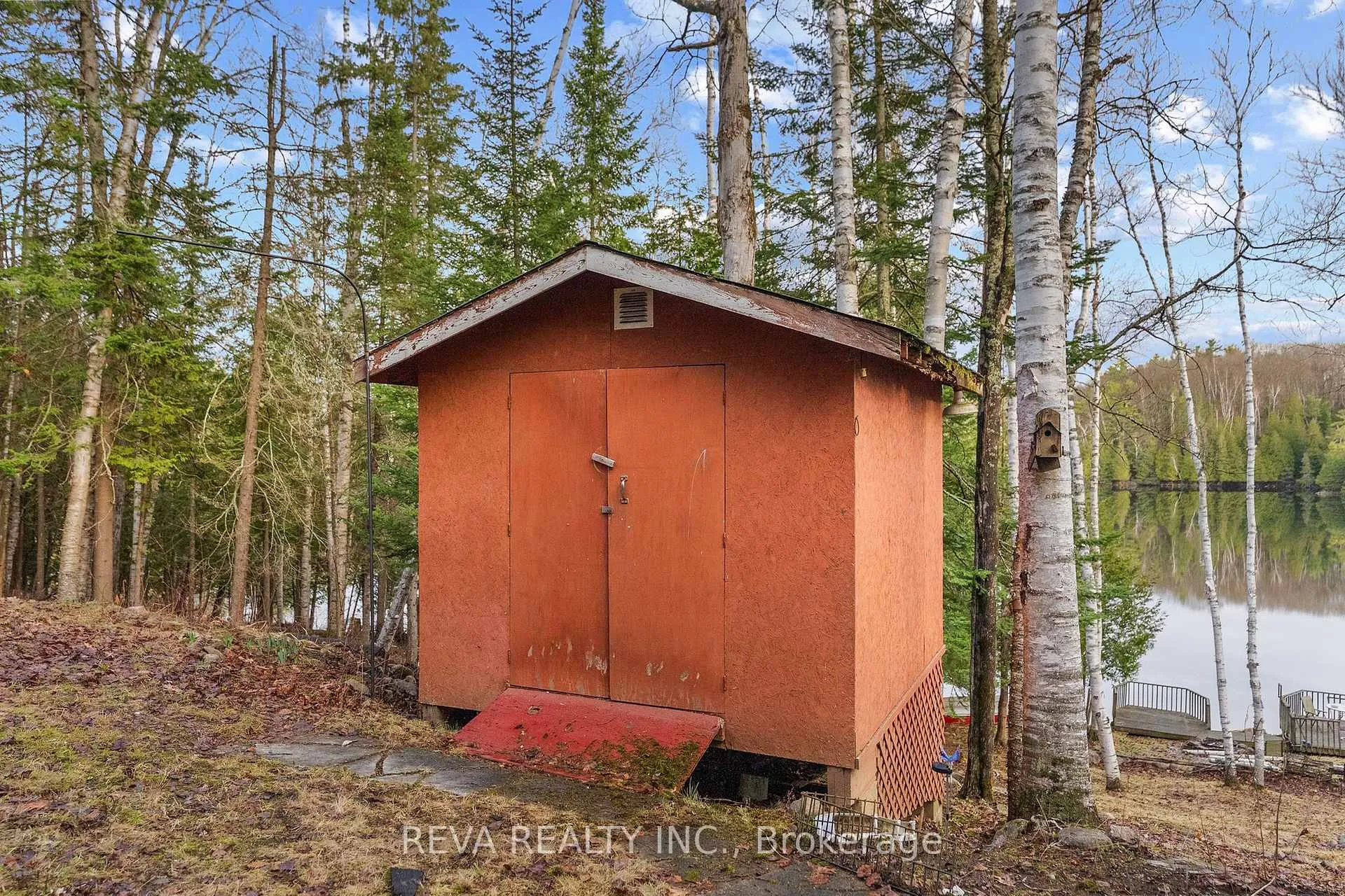 Photo 22 of 115 West Mullet Lake Drive, Faraday — HOMEH
