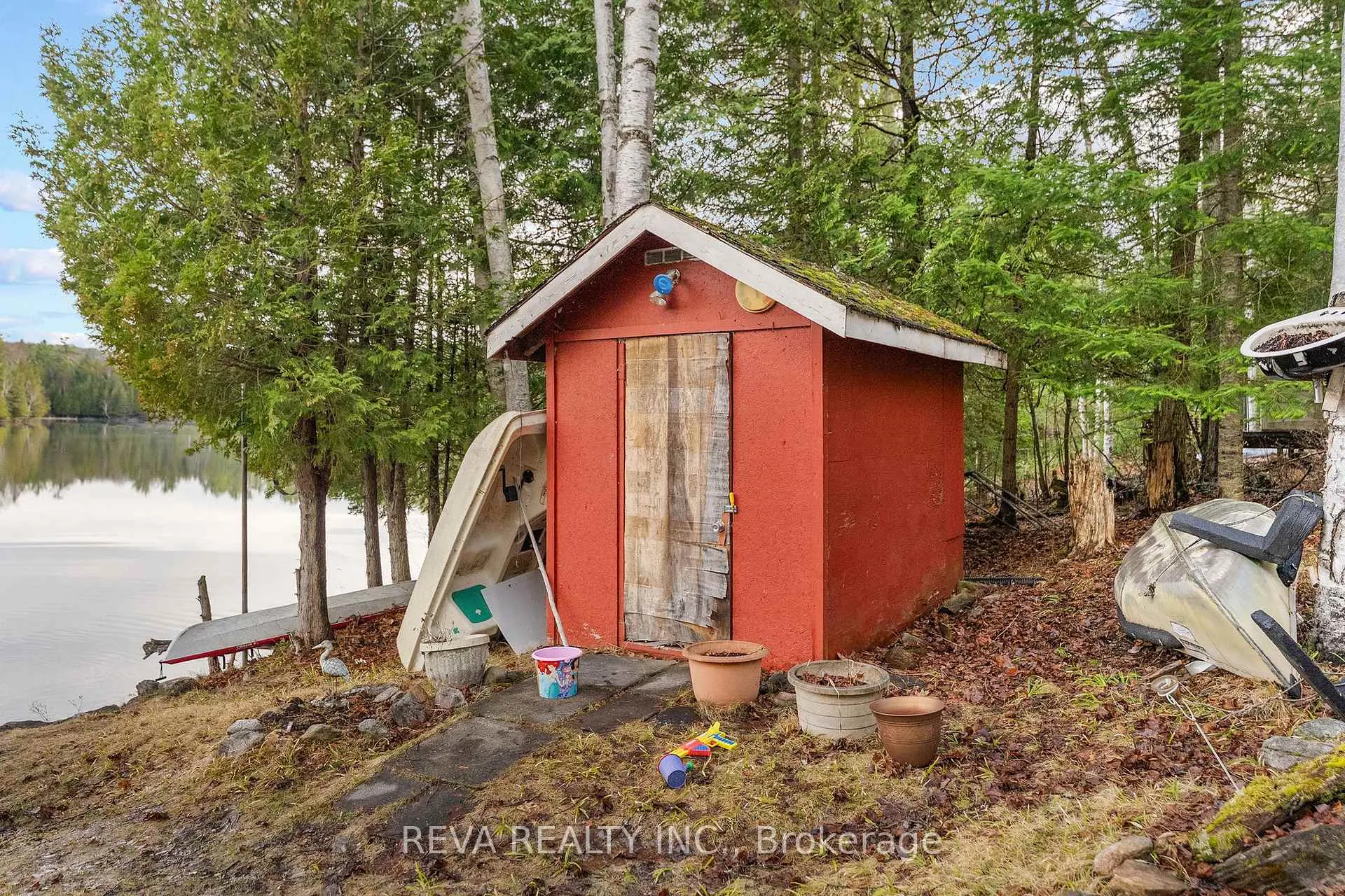 Photo 23 of 115 West Mullet Lake Drive, Faraday — HOMEH