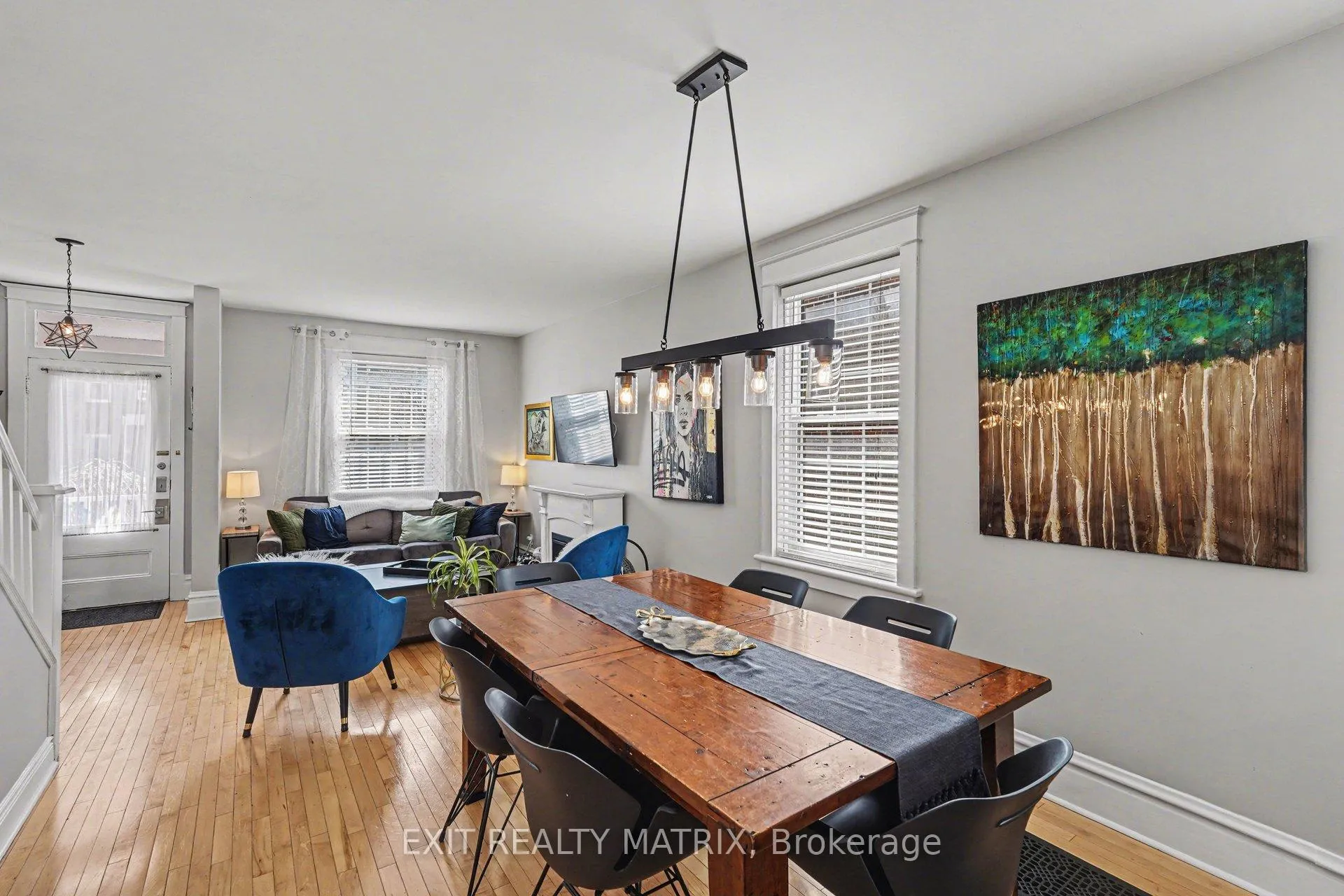 Photo 5 of 70 Springfield Road, Ottawa, Lindenlea — HOMEH