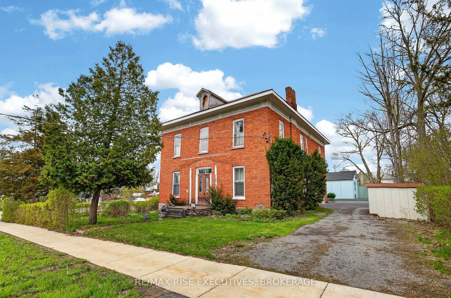 Photo 1 of 147 St George Street, Deseronto, Deseronto (Town) — HOMEH