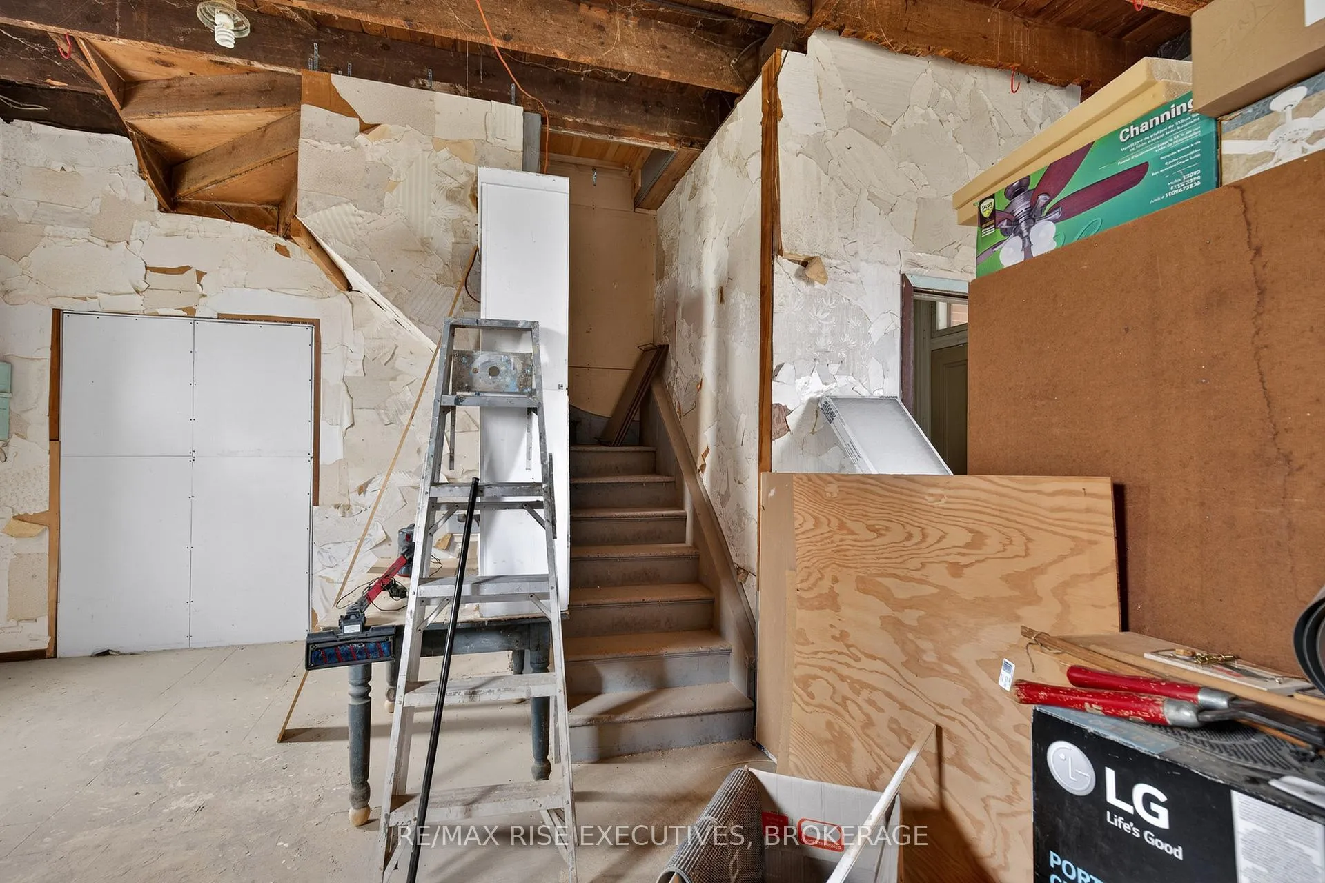 Photo 27 of 147 St George Street, Deseronto, Deseronto (Town) — HOMEH