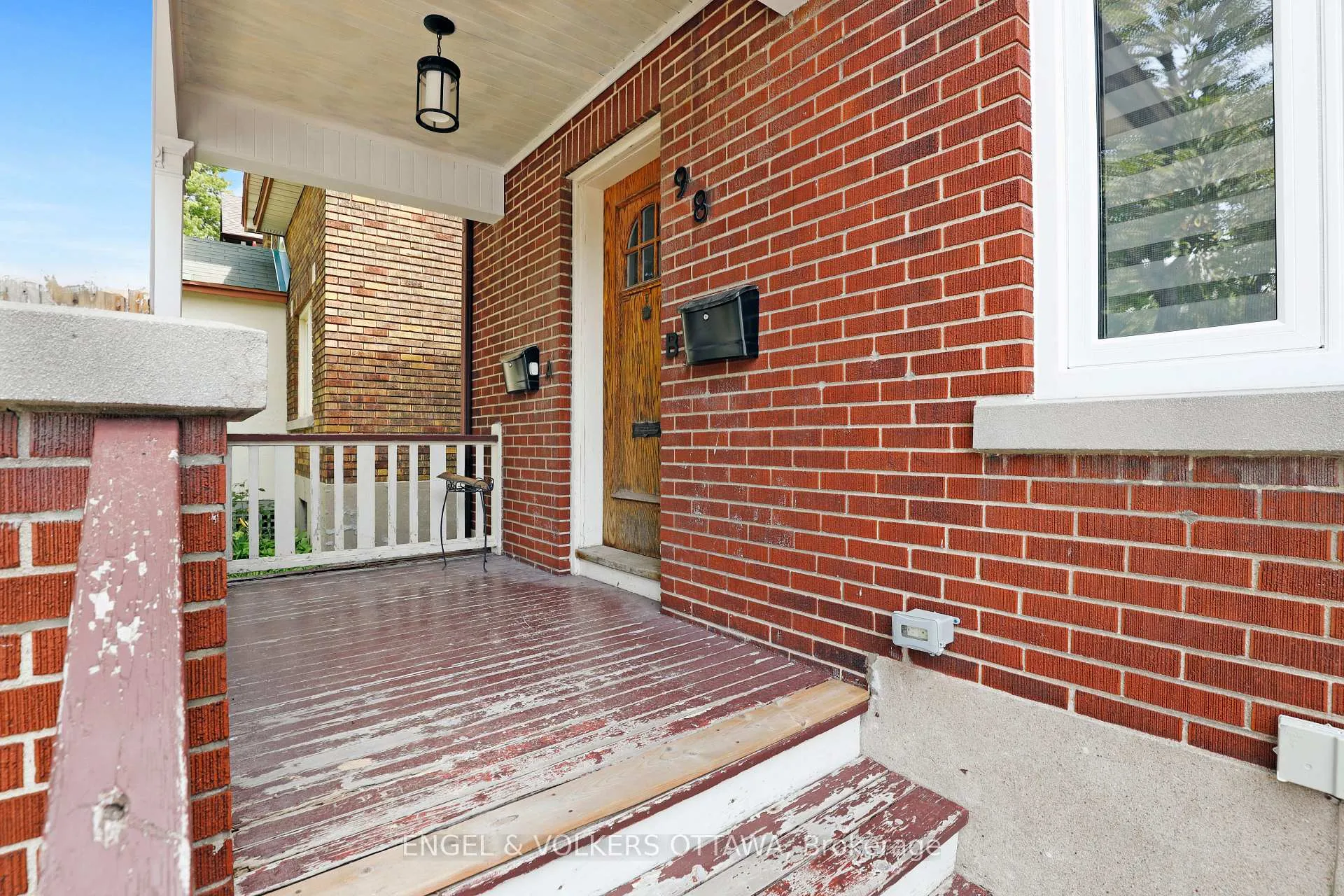 Photo 4 of Unit B, 98 Renfrew Avenue, Ottawa, Glebe — HOMEH