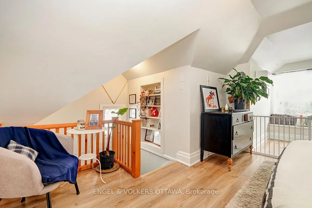Photo 23 of Unit B, 98 Renfrew Avenue, Ottawa, Glebe — HOMEH